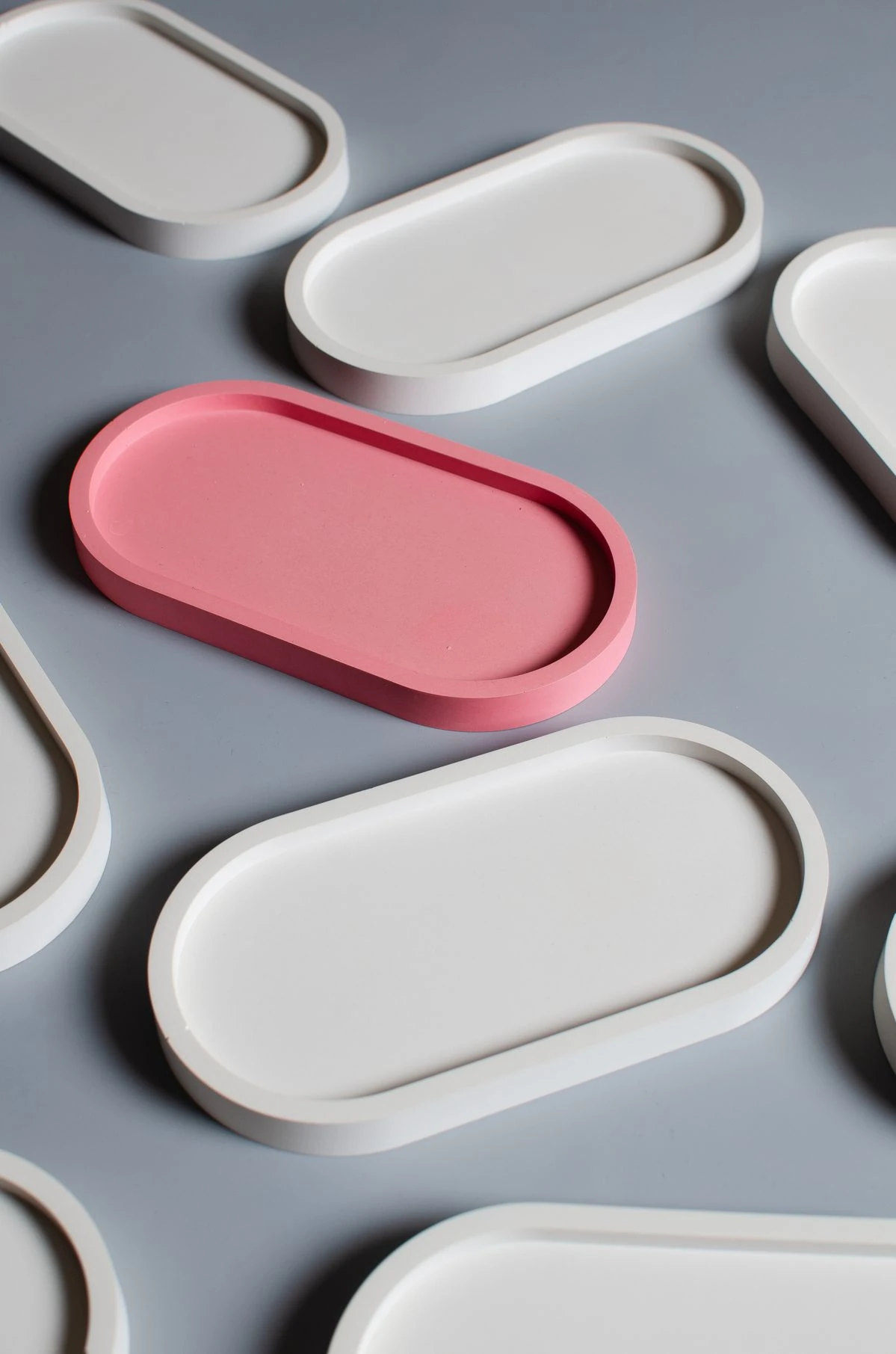 SUPERFIX TAŞ TOZU HOBİ HARCI OBJE MUMLUK HEYKEL SAKSI TEPSİ YAPIMI İÇİN KAR BEYAZ DÖKÜM TOZU 2 KG