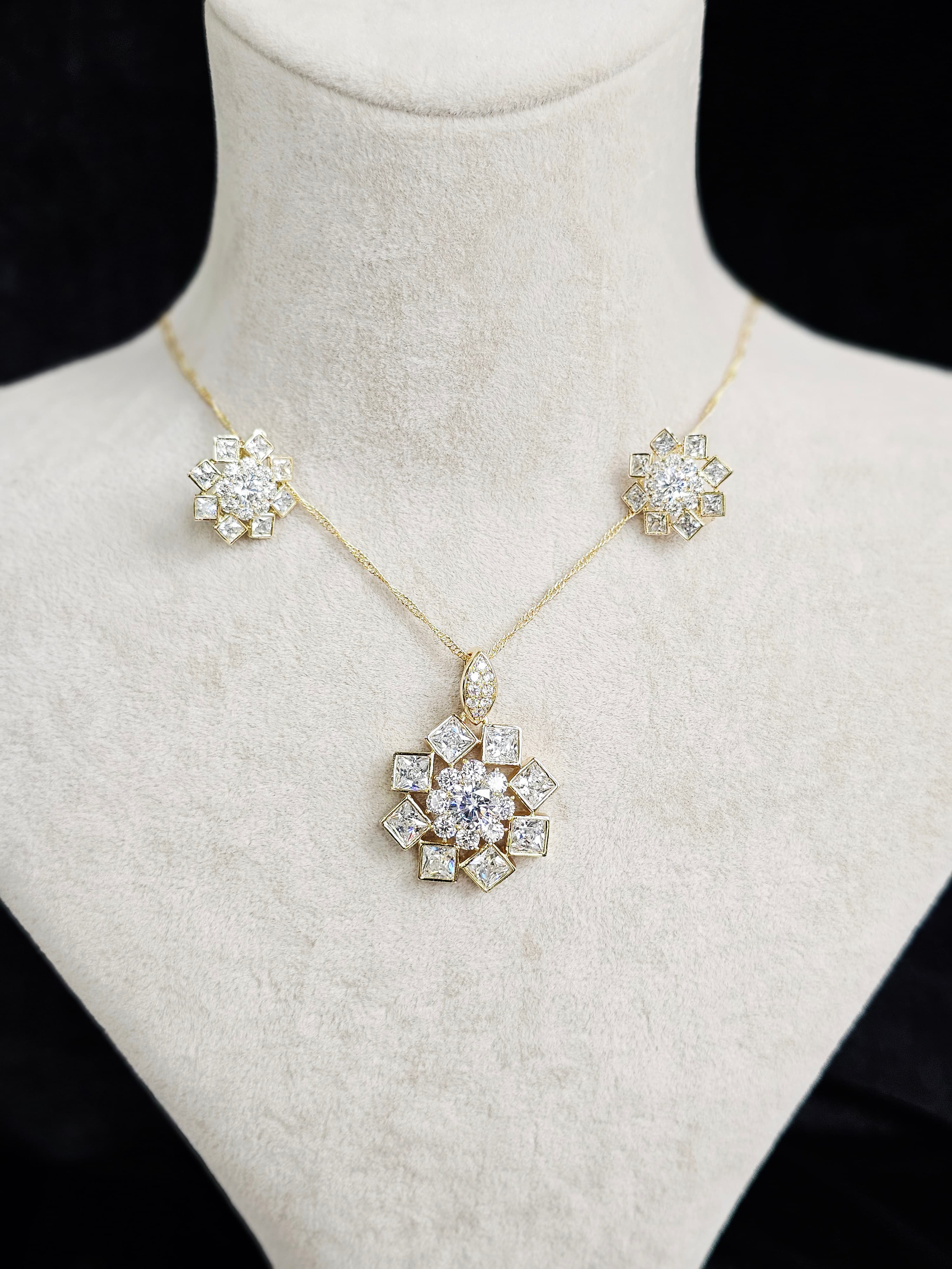 14K XUPING TAŞLI KÜPE & KOLYE SET04