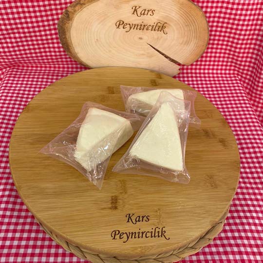 Kars Çakmak Beyaz Peynir 200-250gr