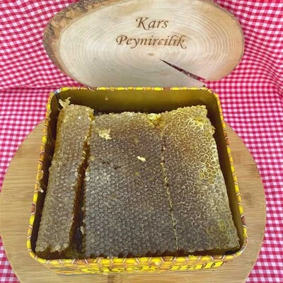 Kars Teneke Çiçek Petek Bal 3,2-3,4 Kg