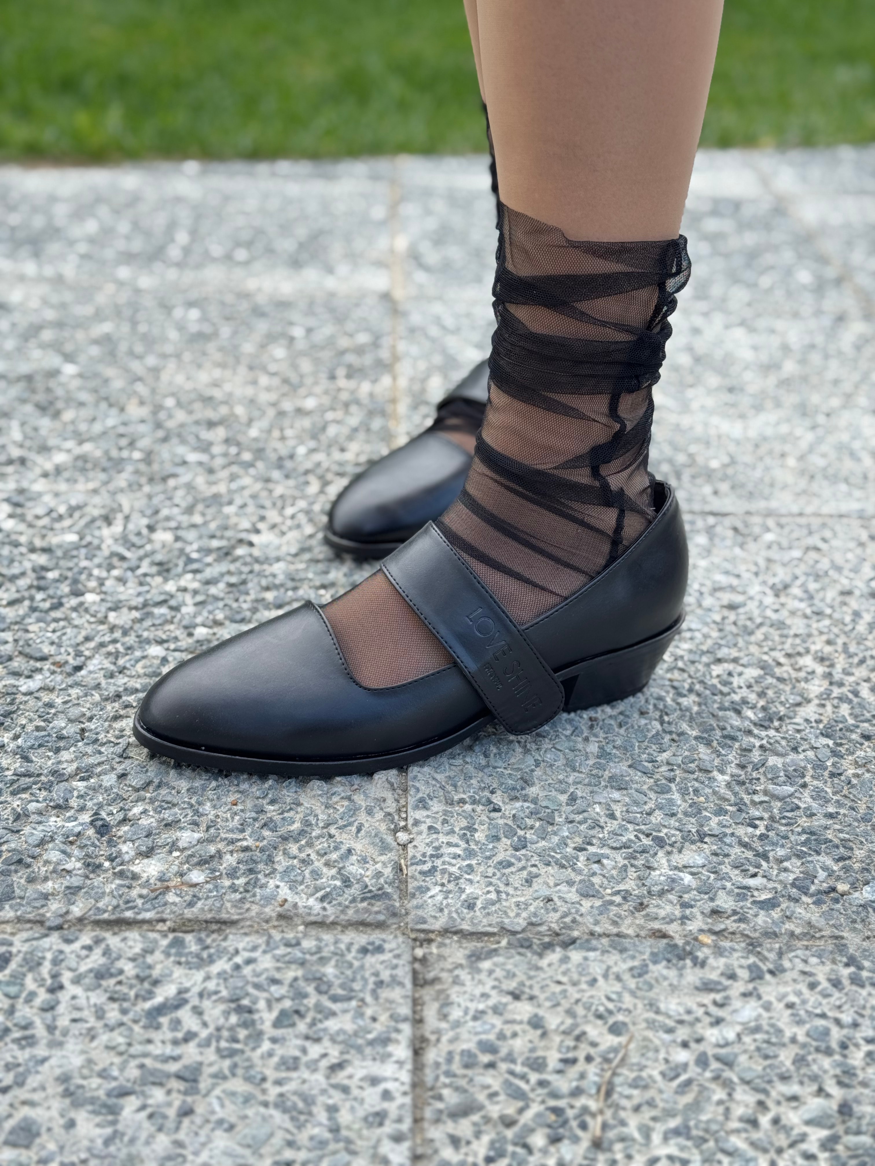 Alvesta Büyük Numara Ahşap Ökçeli Bantlı Kadın Ayakkabı Şık ve Rahat Stil