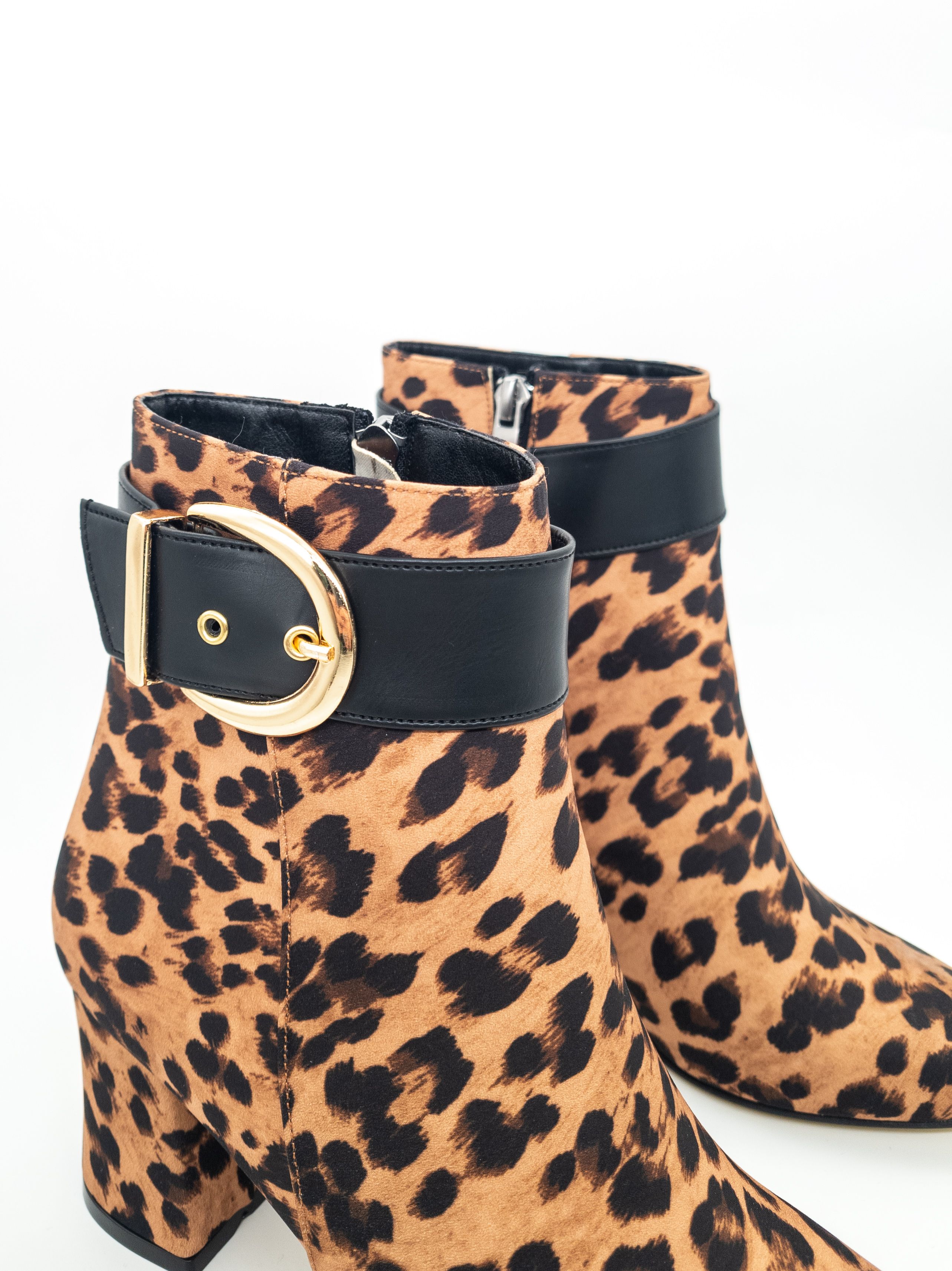 Leopar Bot