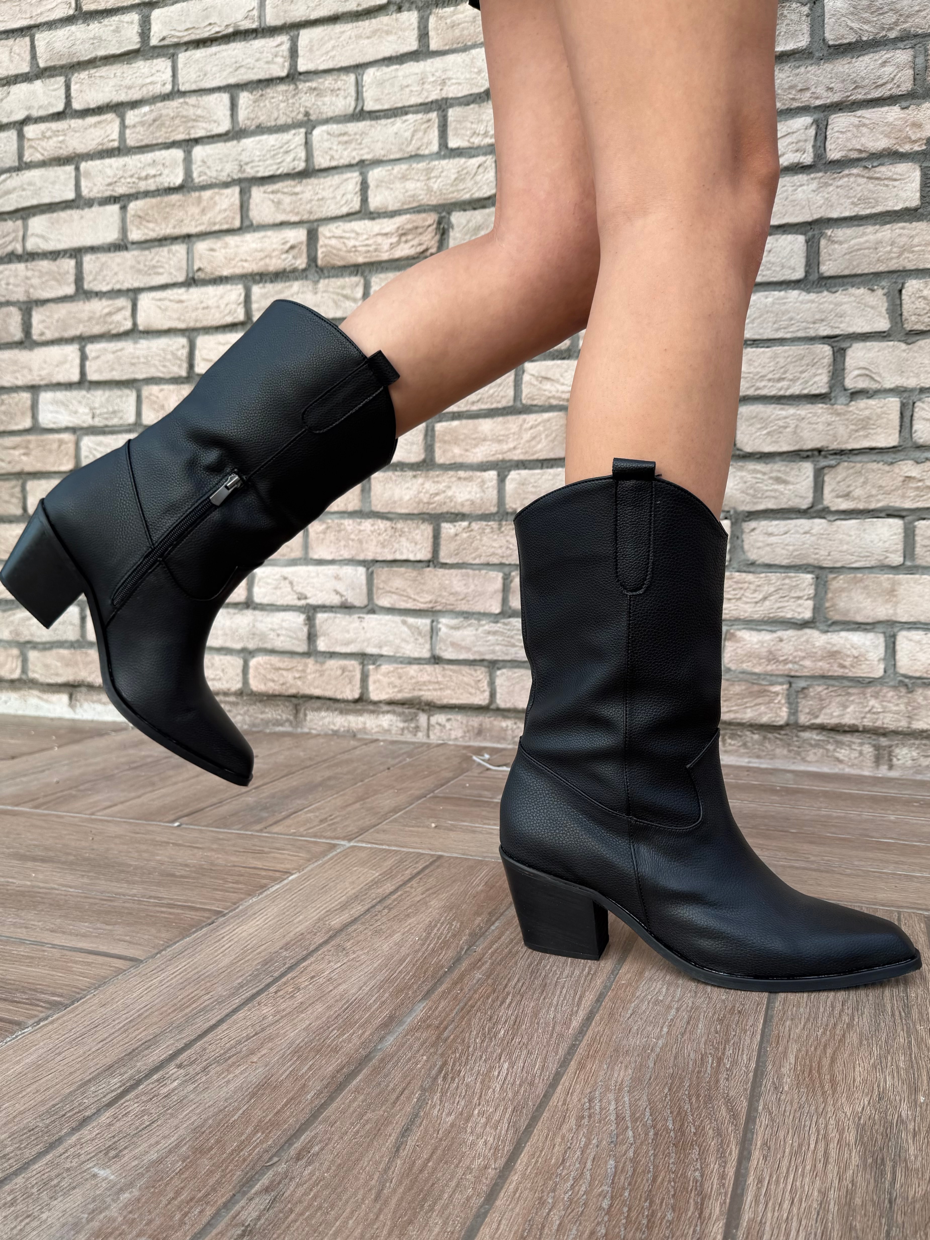 Alora Büyük Numara Uzun Kovboy Kadın Botu Suni Deri Western Stil