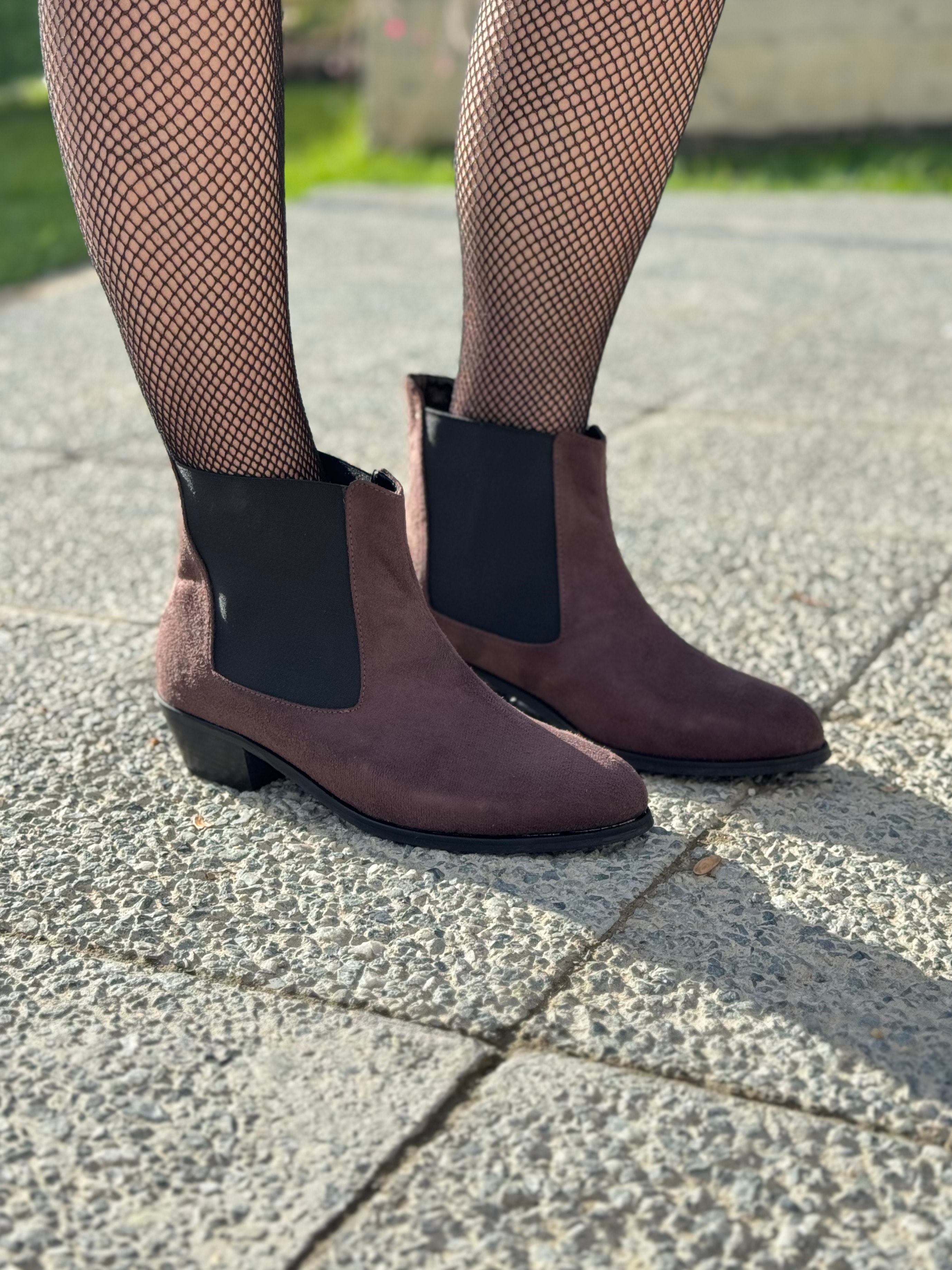 Centa Süet Lastikli Kısa Topuklu Büyük Numara Kadın Bot Stil ve Rahatlık  - Acı Kahve