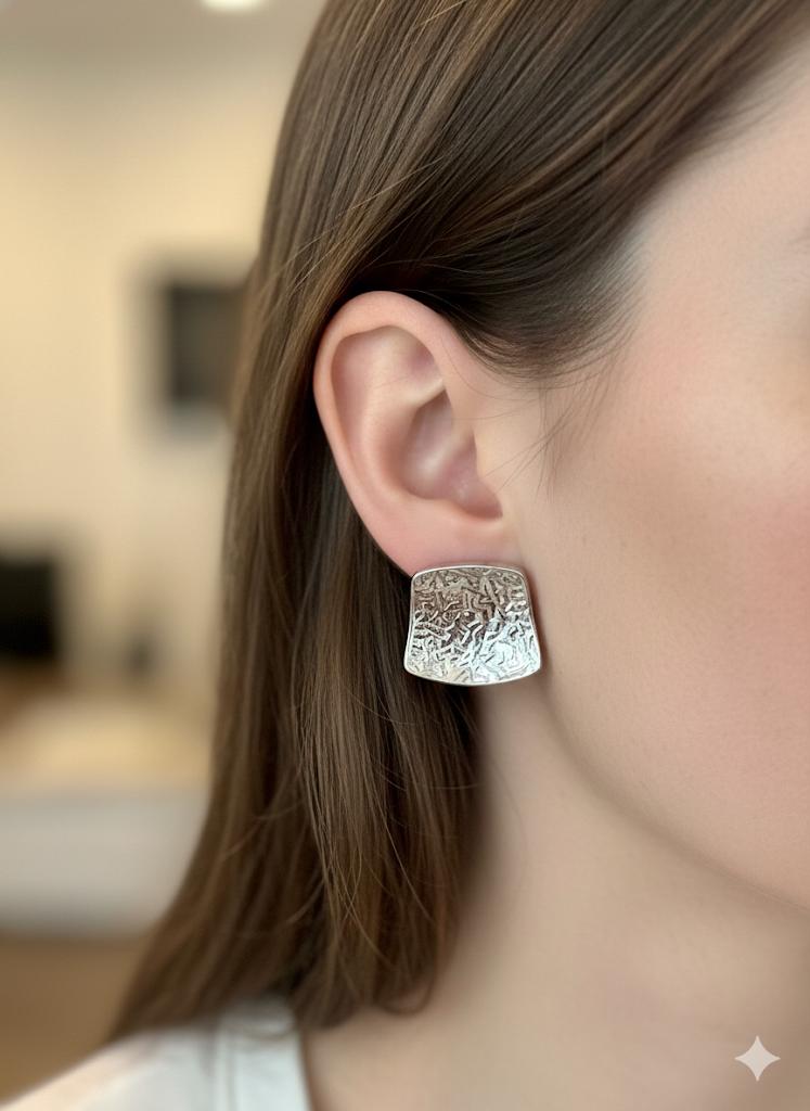 ÇELİK KÜPE (GÜMÜŞ)