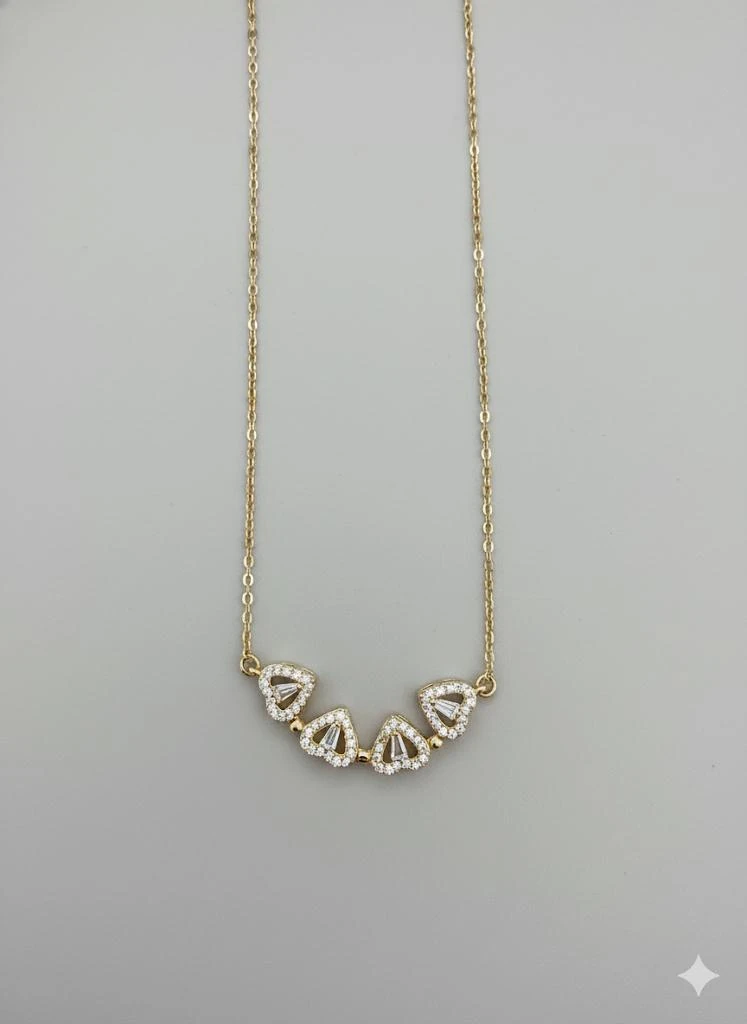 ÇELİK KALP DETAYLI AÇILABİLİR KOLYE (ALTIN)