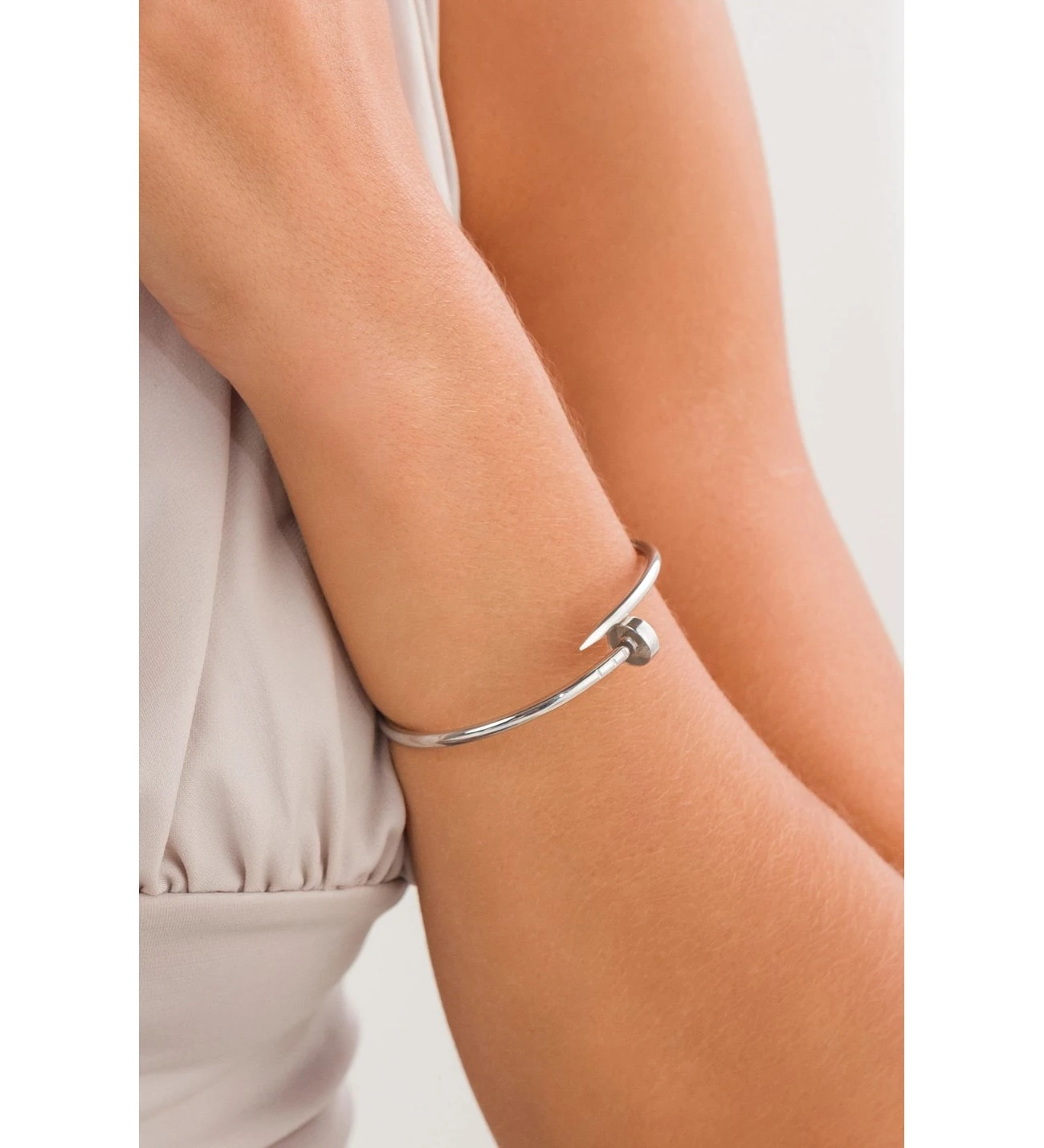 çivi model bileklik (GÜMÜŞ)