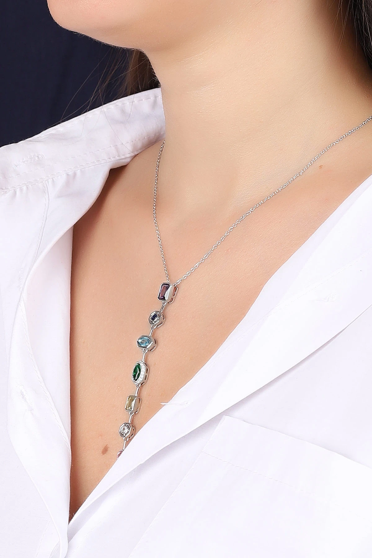 7 Element Renkli Çok Taşlı Y Modeli Çelik Kolye (GÜMÜŞ)