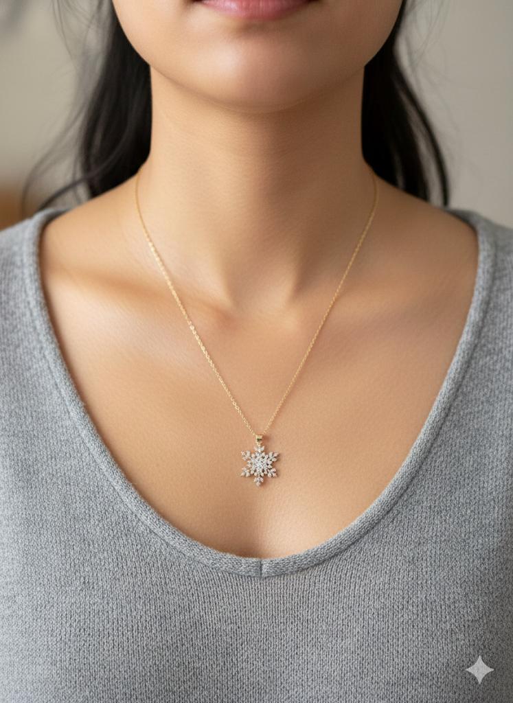 ÇELİK DÖNEN KAR TANESİ KOLYE (GÜMÜŞ)