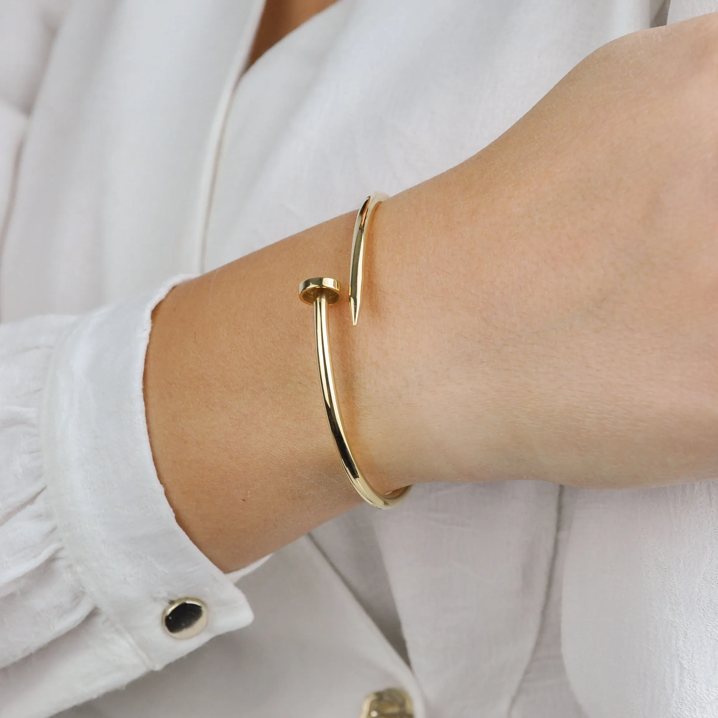 çivi model bileklik (ALTIN)