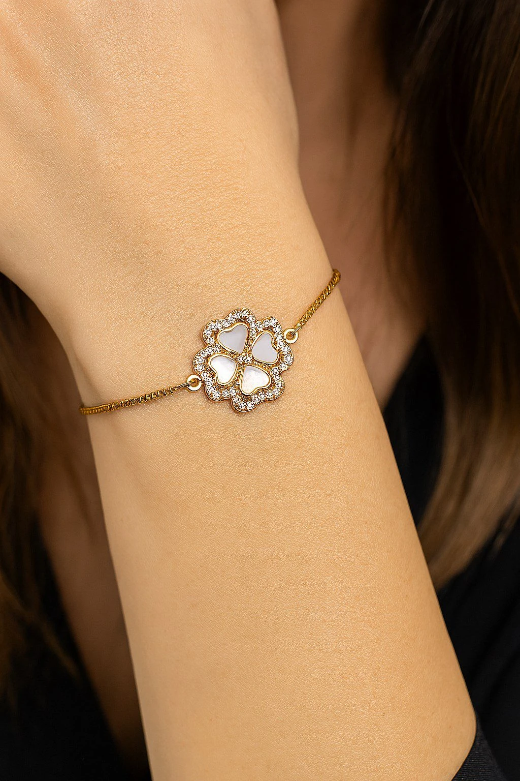 Tekli yonca yonca bileklik (ALTIN)