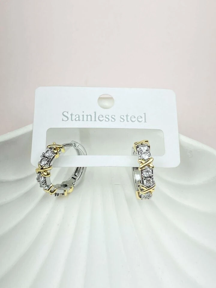 ZİRKON TAŞLI ÇELİK KÜPE 