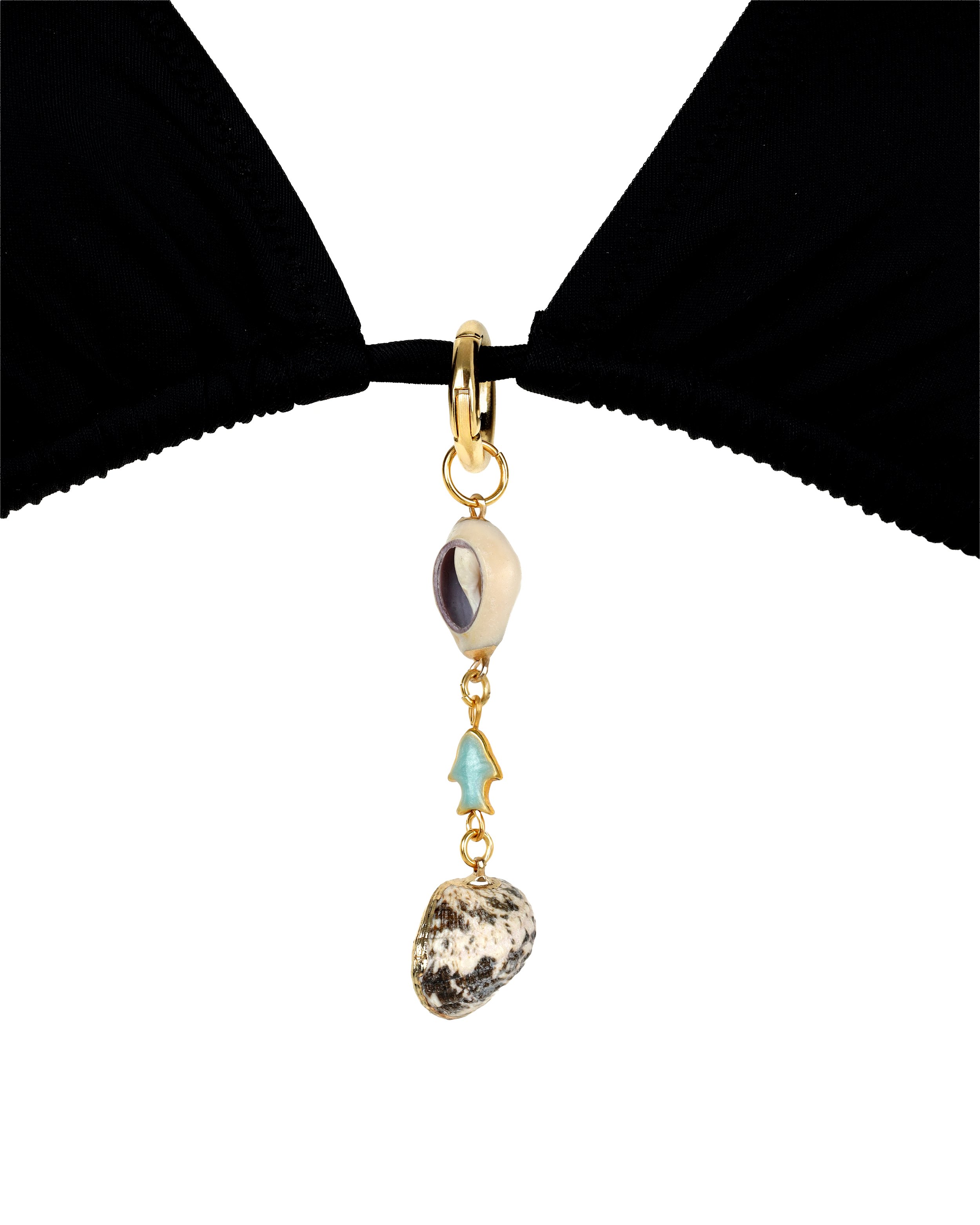Concha Bikini Charm image