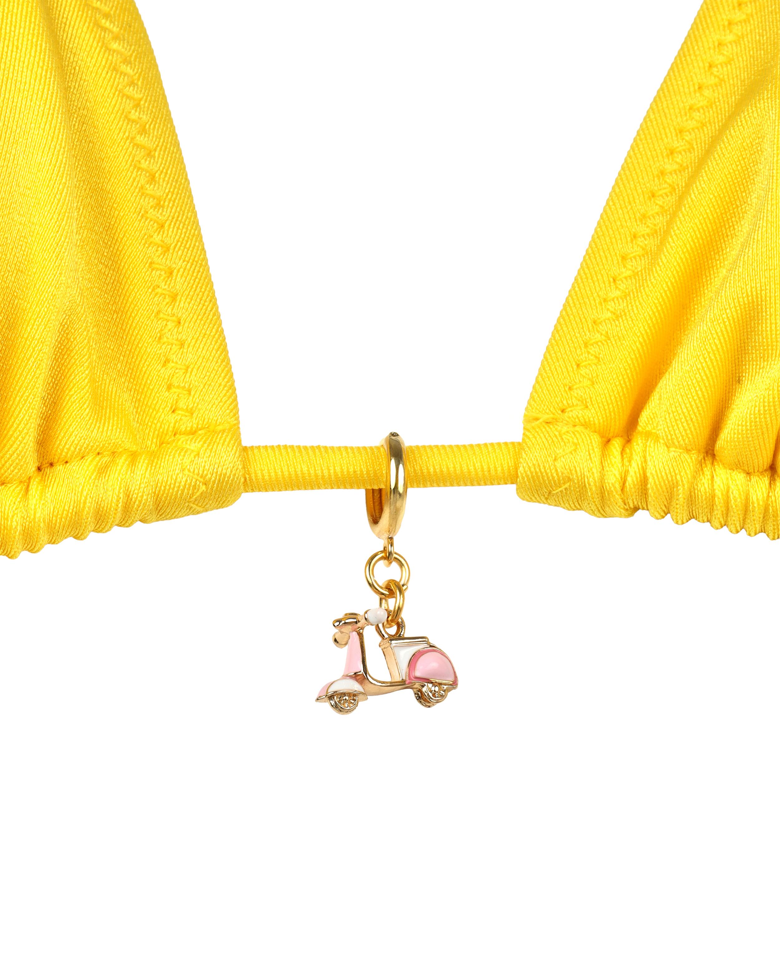 Motosiklet Bikini Charm image