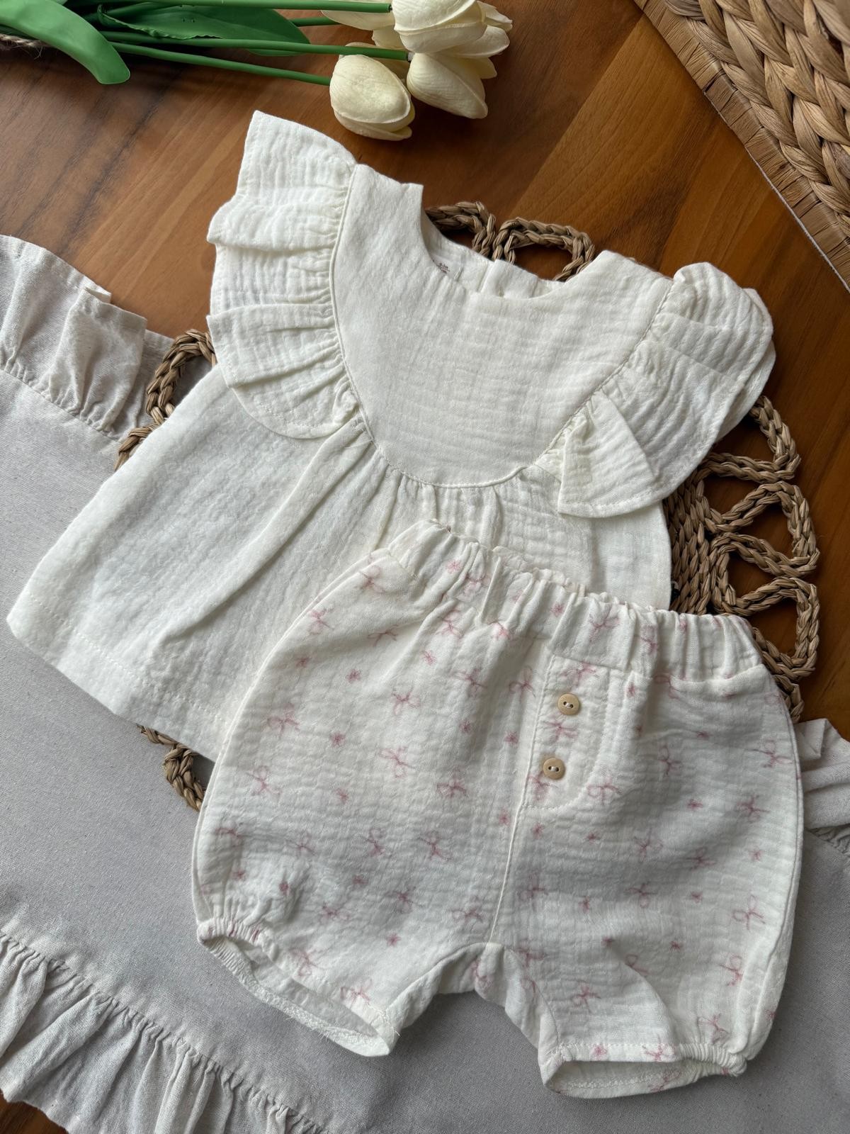 Kız Bebek Müslin 2'li Ekru Takım