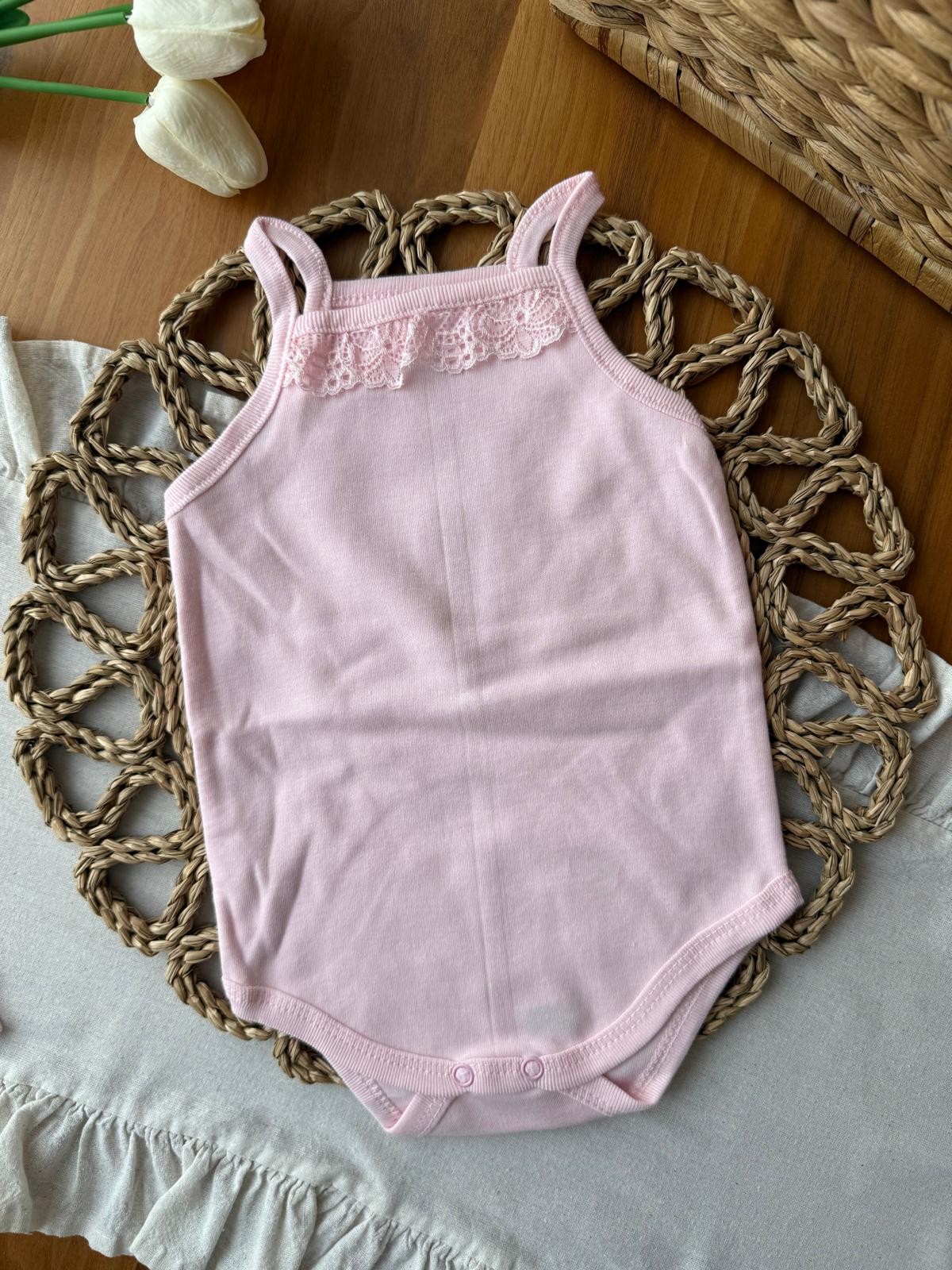 Kız Bebek Dantel Detaylı Askılı Zıbın