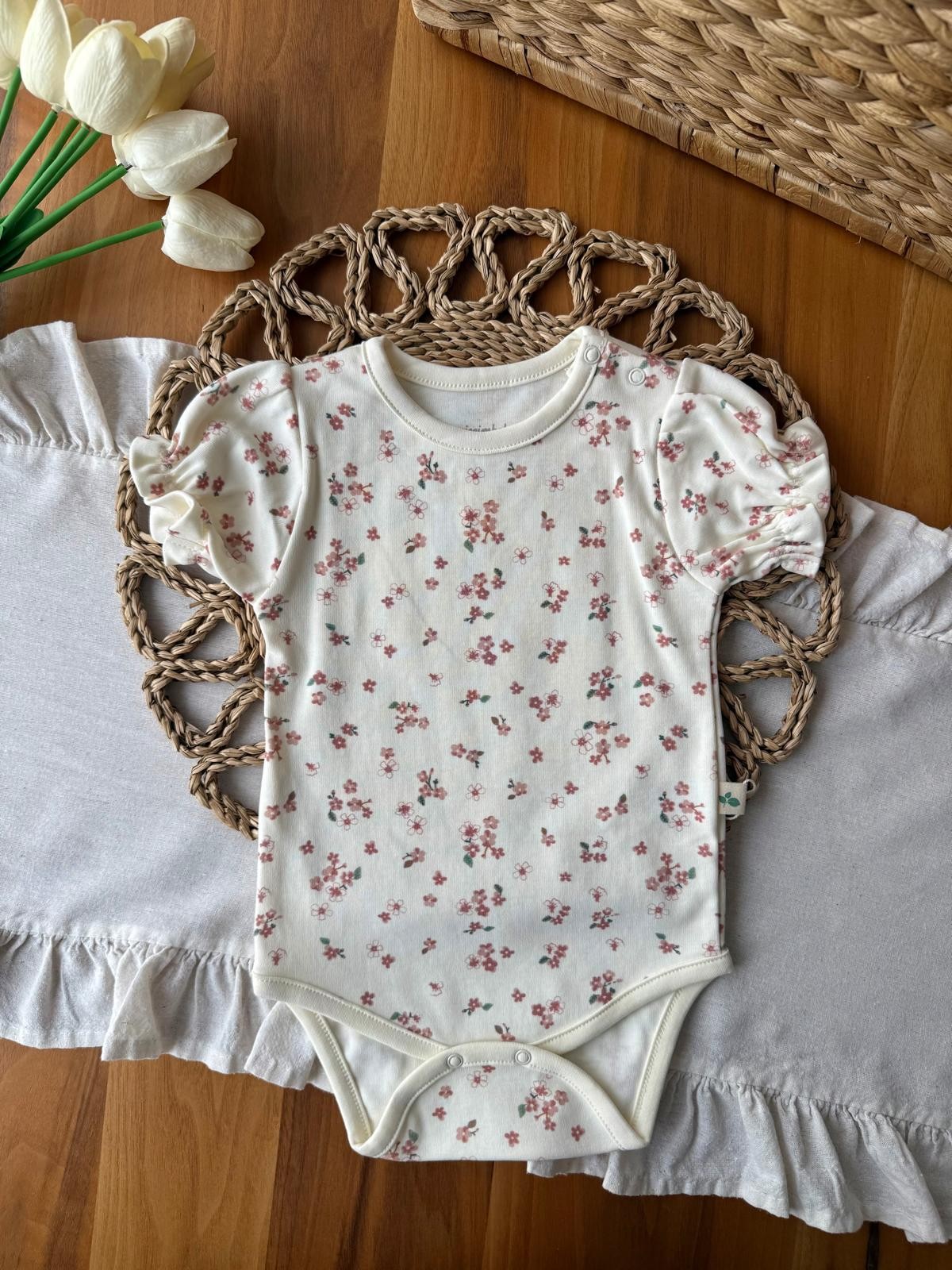 Kız Bebek Çiçekli Kısa Kol Bady