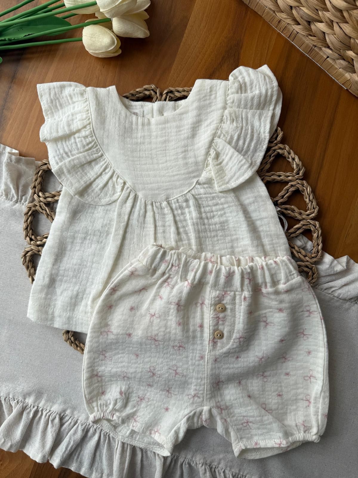 Kız Bebek Müslin 2'li Ekru Takım