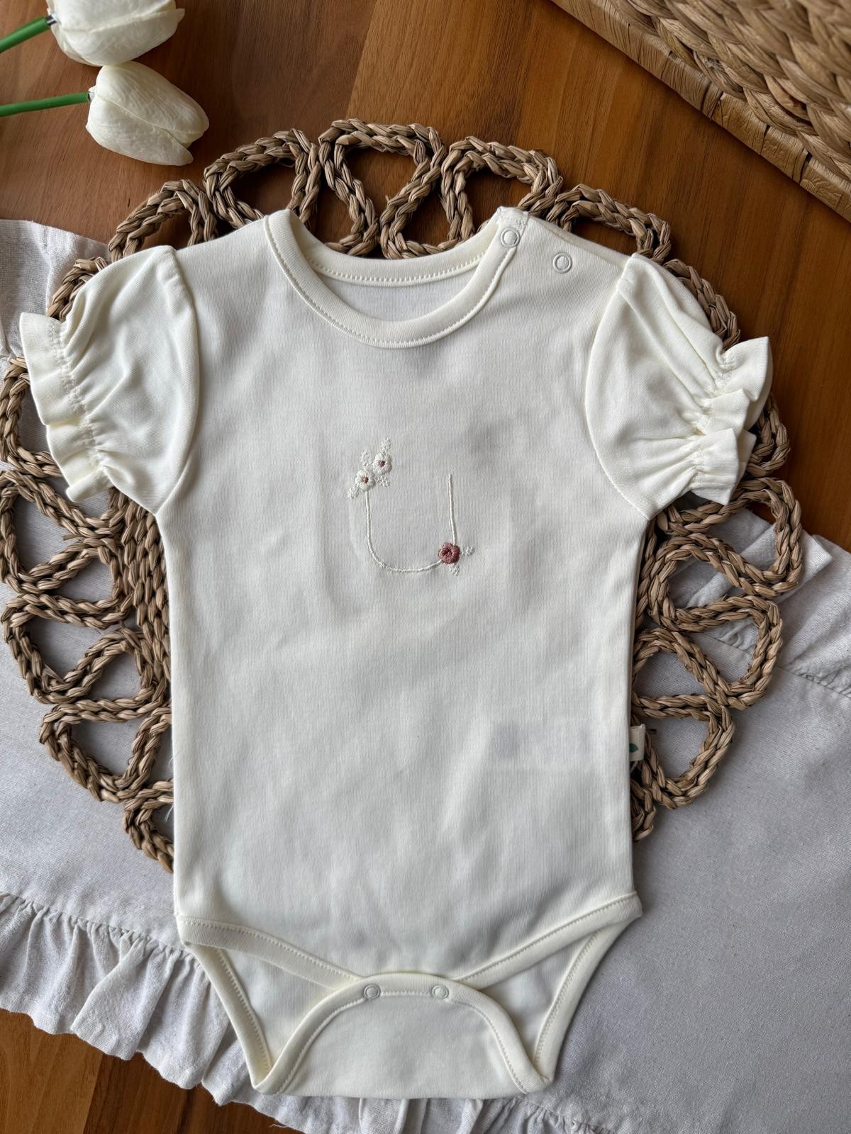 Kız Bebek Çiçek Baskılı Ekru Bady