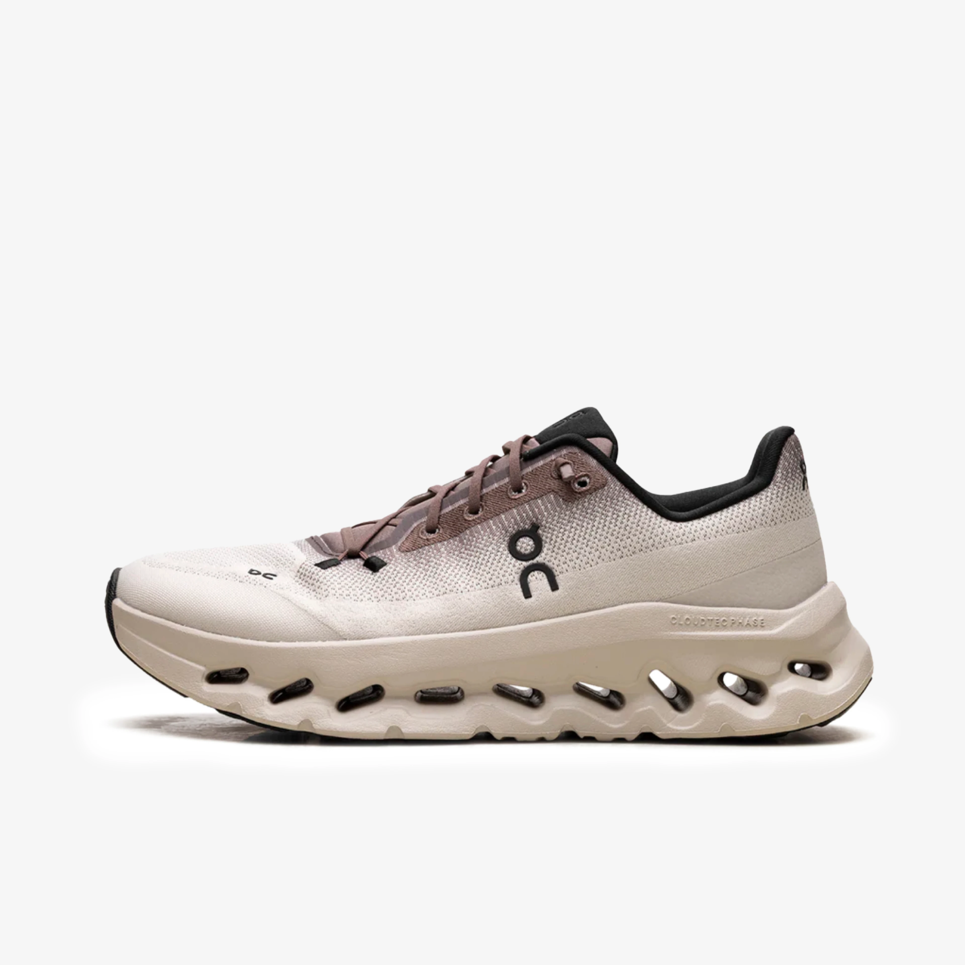 On Running Cloudtilt Clove Sand