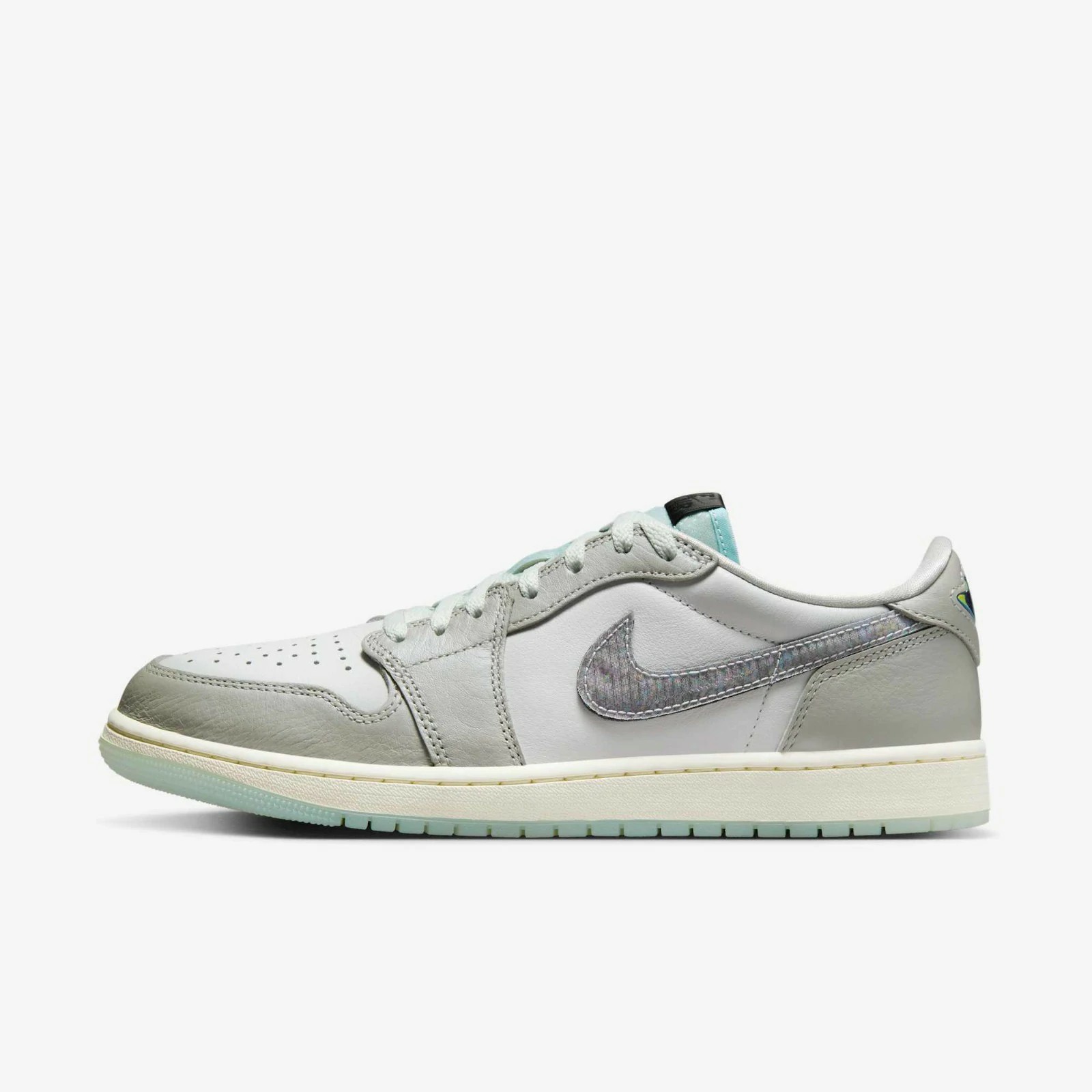 Air Jordan 1 Low Lunar New Year
