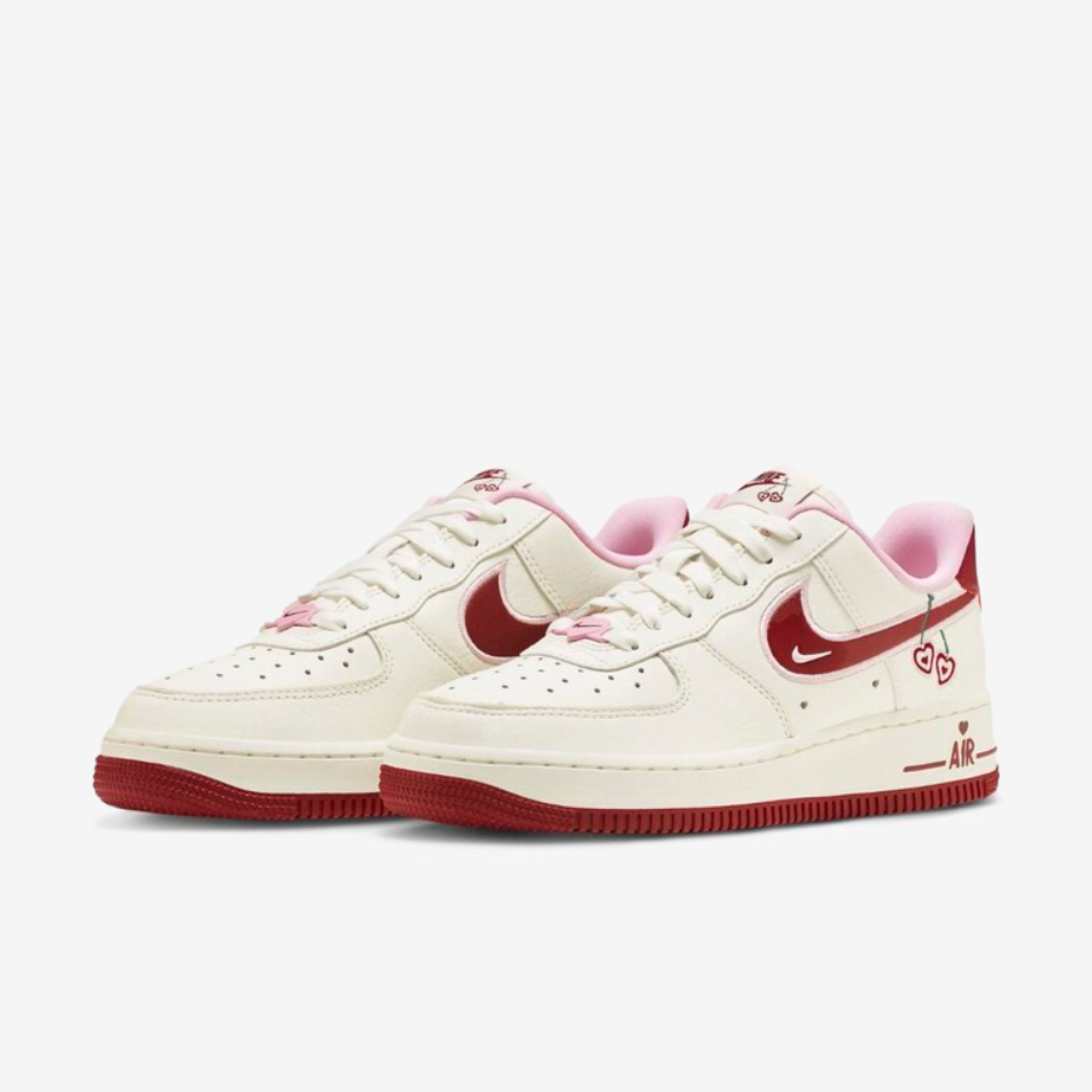 Nike Air Force 1 Low Valentine's Day