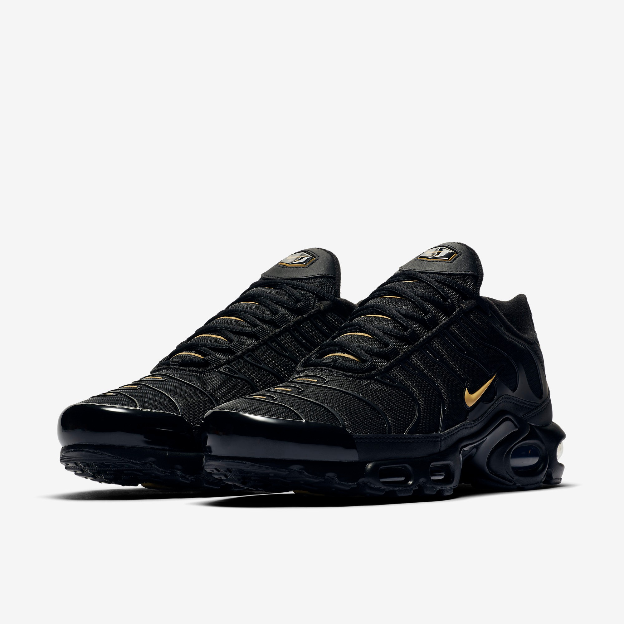 Nike TN Air Max Plus Black Team Gold