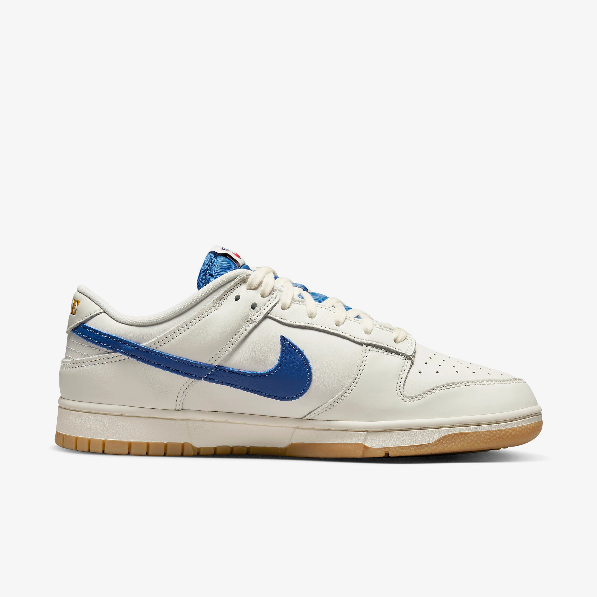 Nike Dunk Low SE 'Sail Dark Marina Blue' 