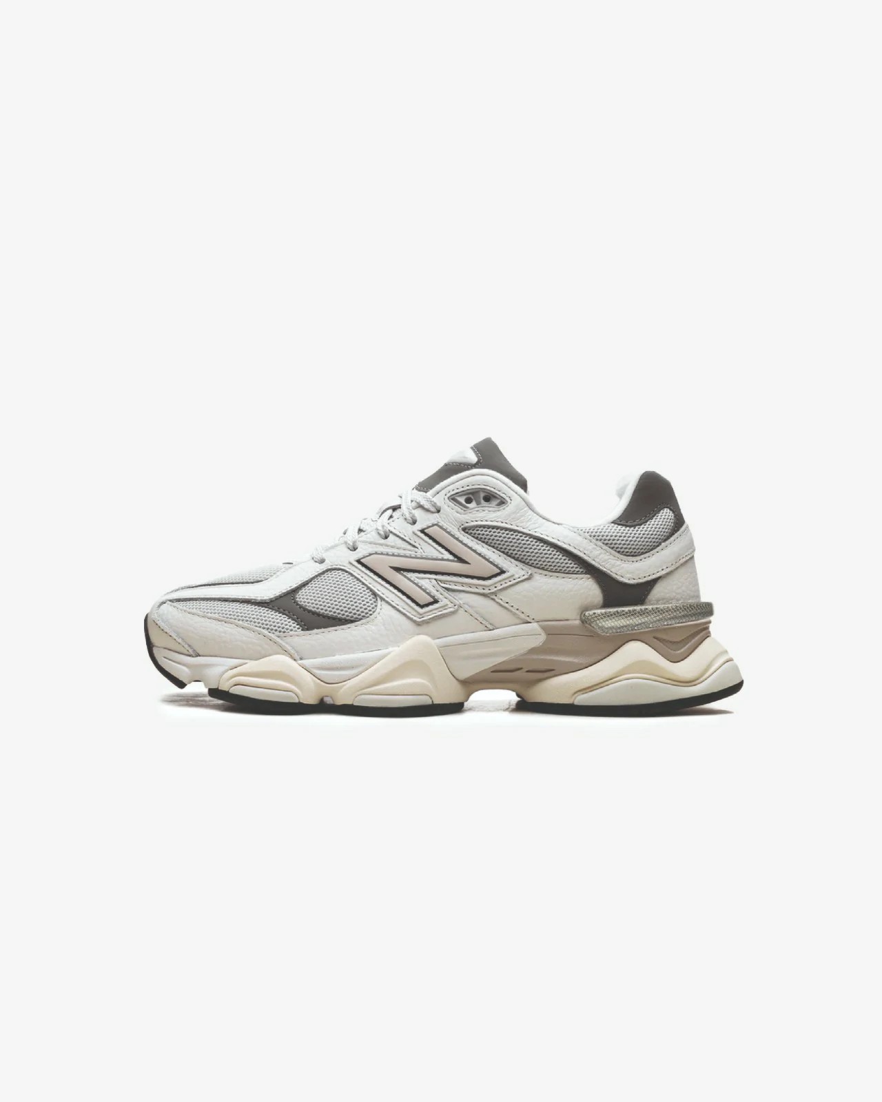 New Balance 9060 Sea Salt Castlerock