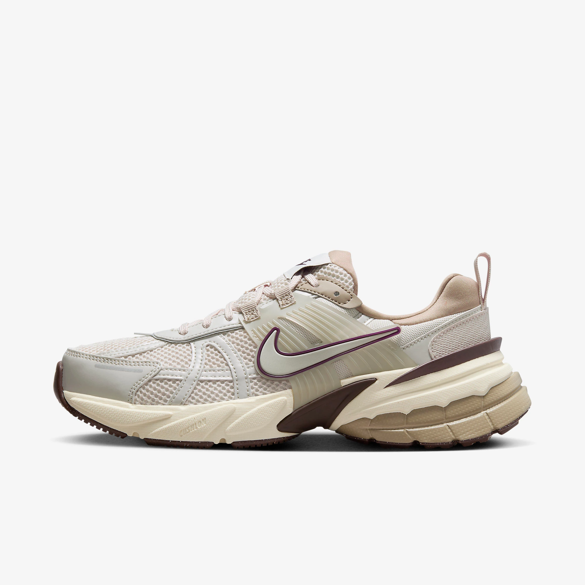 Nike V2K Run Light Orewood Brown