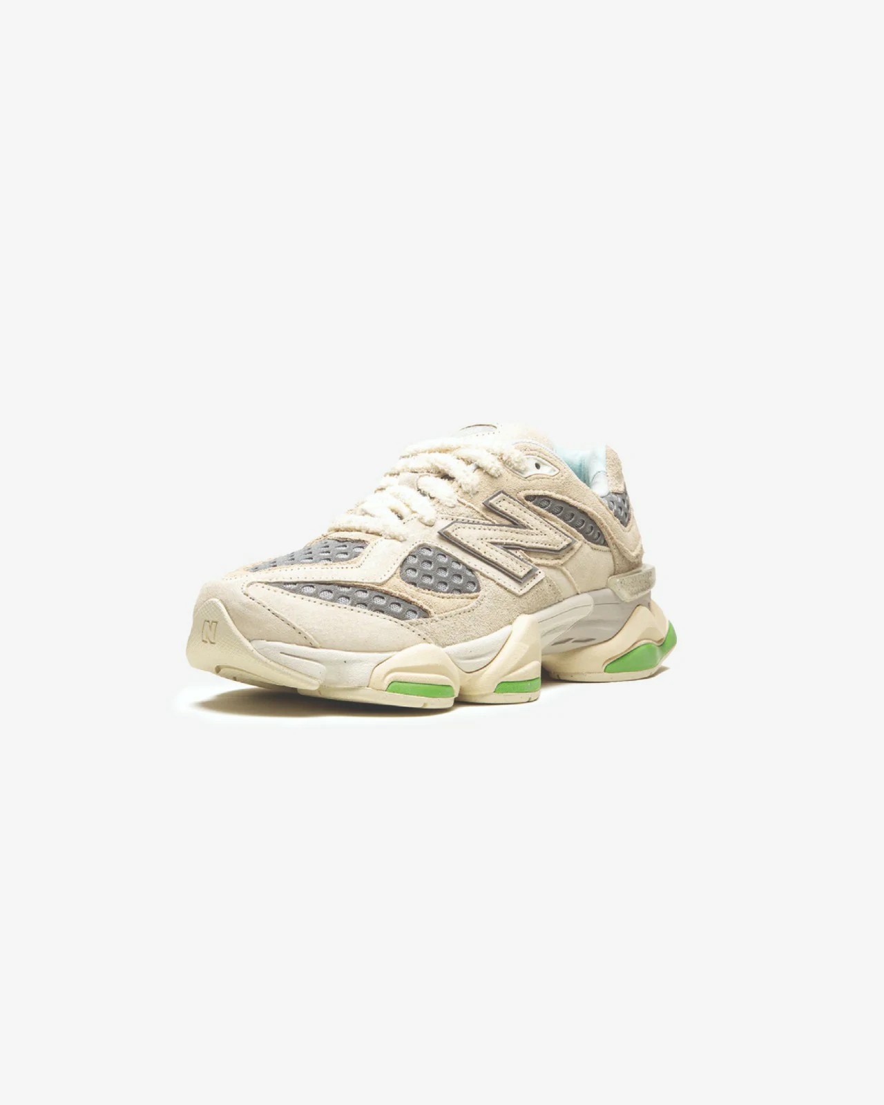 New Balance 9060  Bricks and Wood