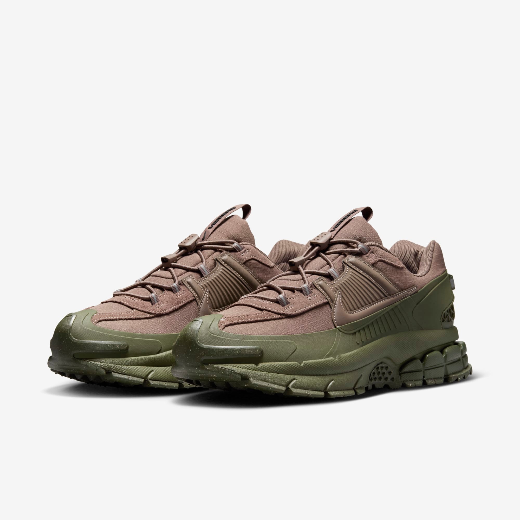 Nike Zoom Vomero Roam Brown