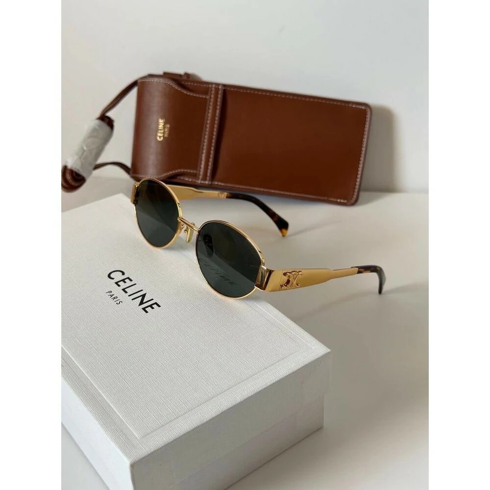 Celine Triomphe CL Oval (Çantası Hediye)