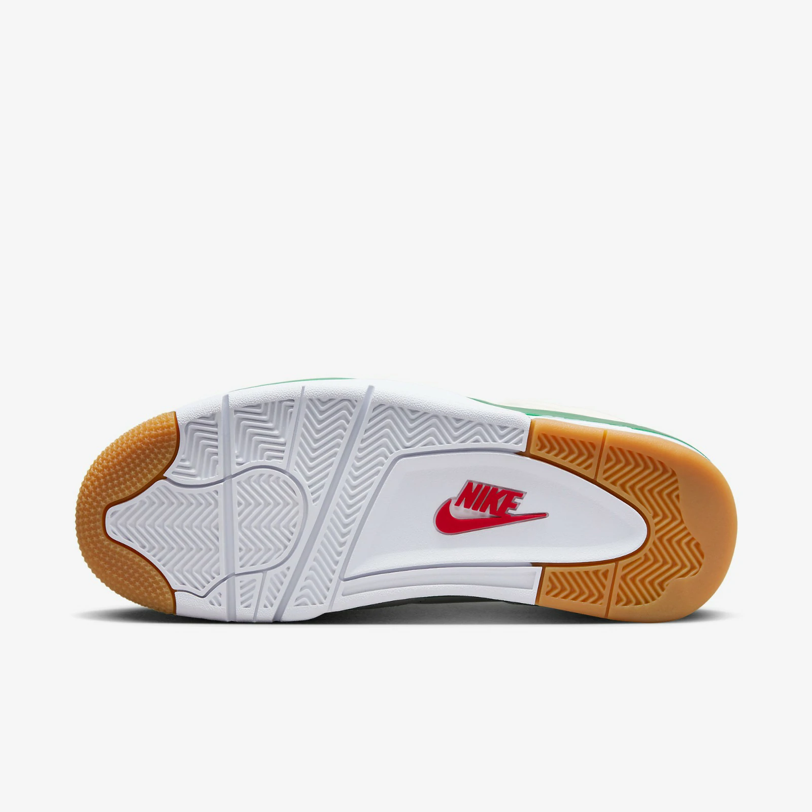 Nike Air Jordan 4 Retro “Pine Green”