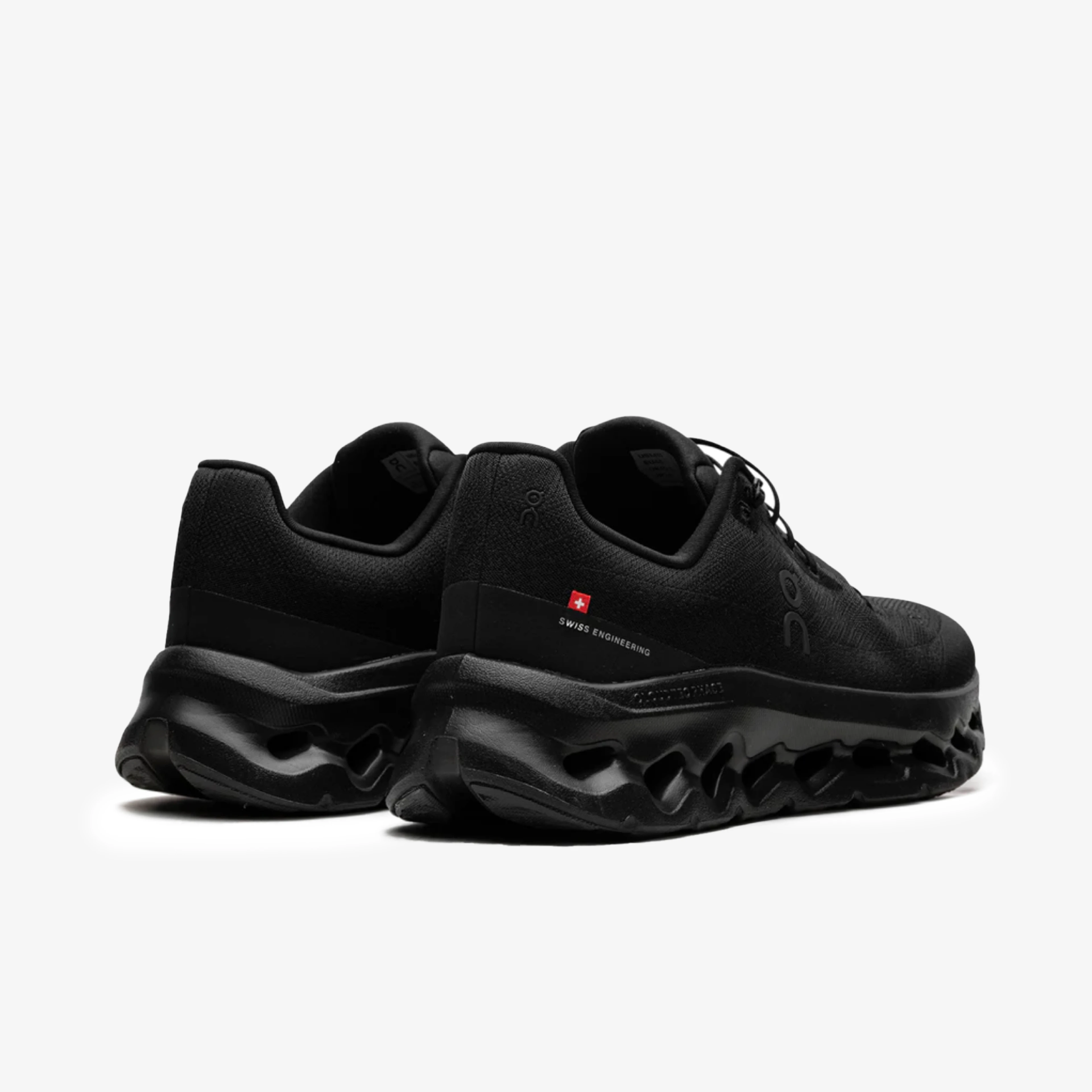 On Running Cloudtilt Eclipse Black