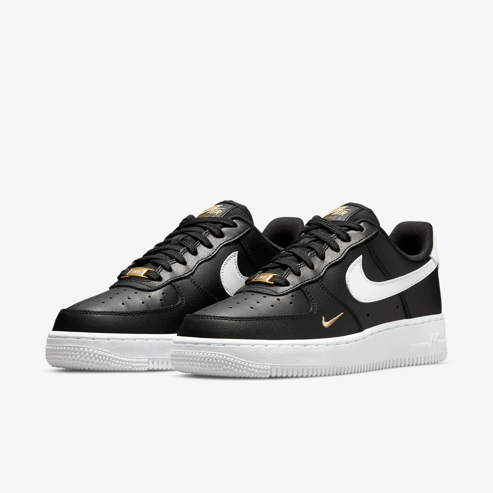 Nike Air Force 1 Low Essential Black
