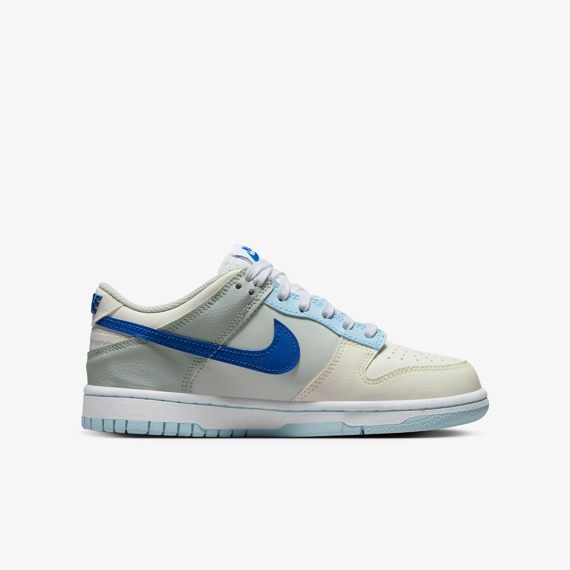 Nike Dunk Low Hyper Royal