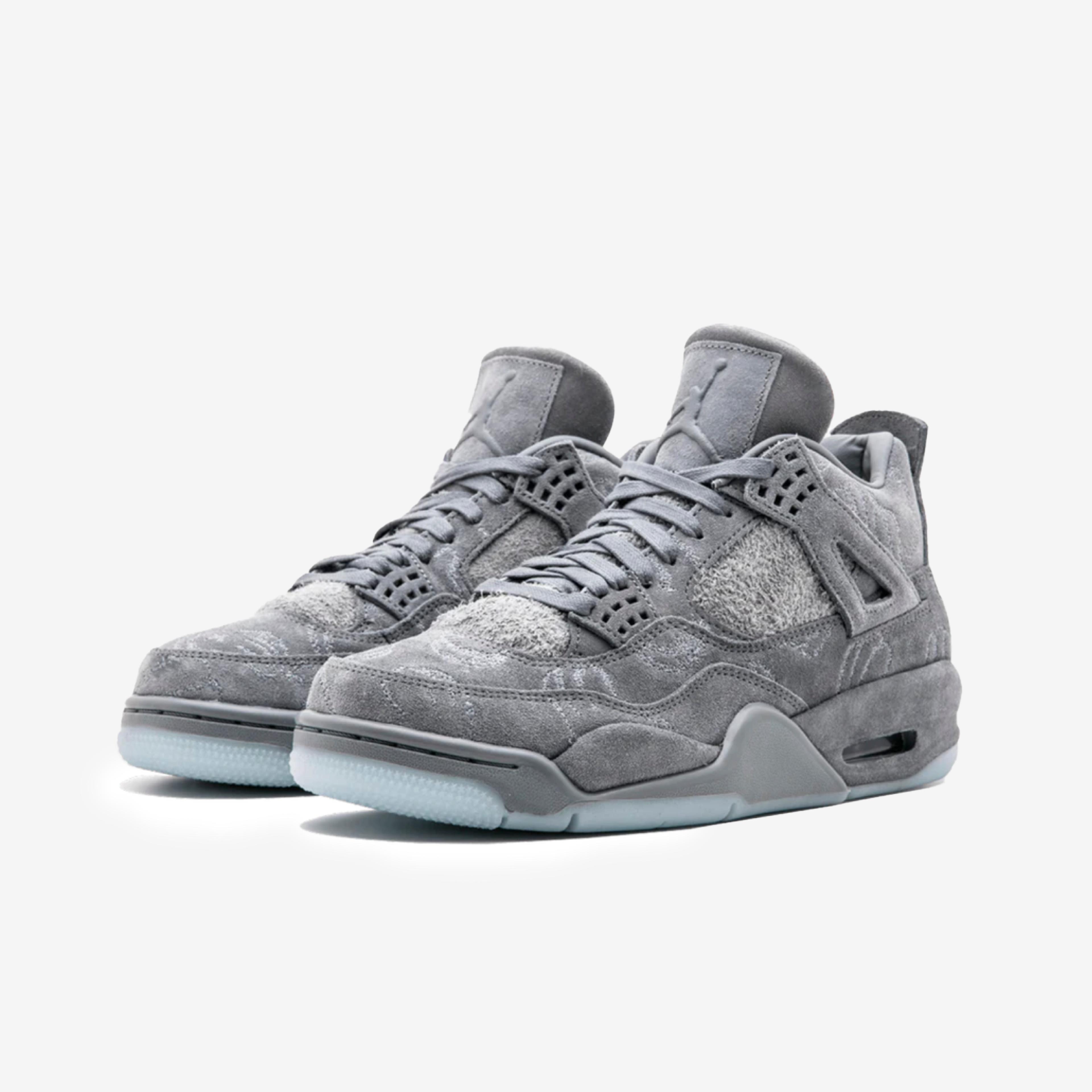 Nike Air Jordan 4 Retro Kaws