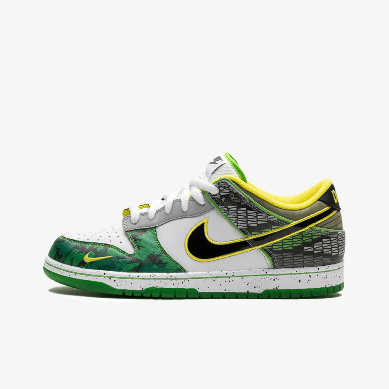 Nike Dunk Low What the Duck Away University of Oregon PE