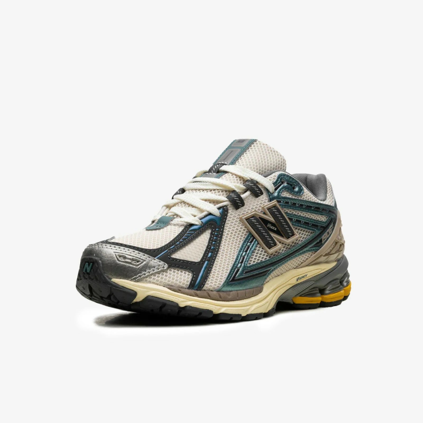 New Balance 1906R NEW SPRUCE