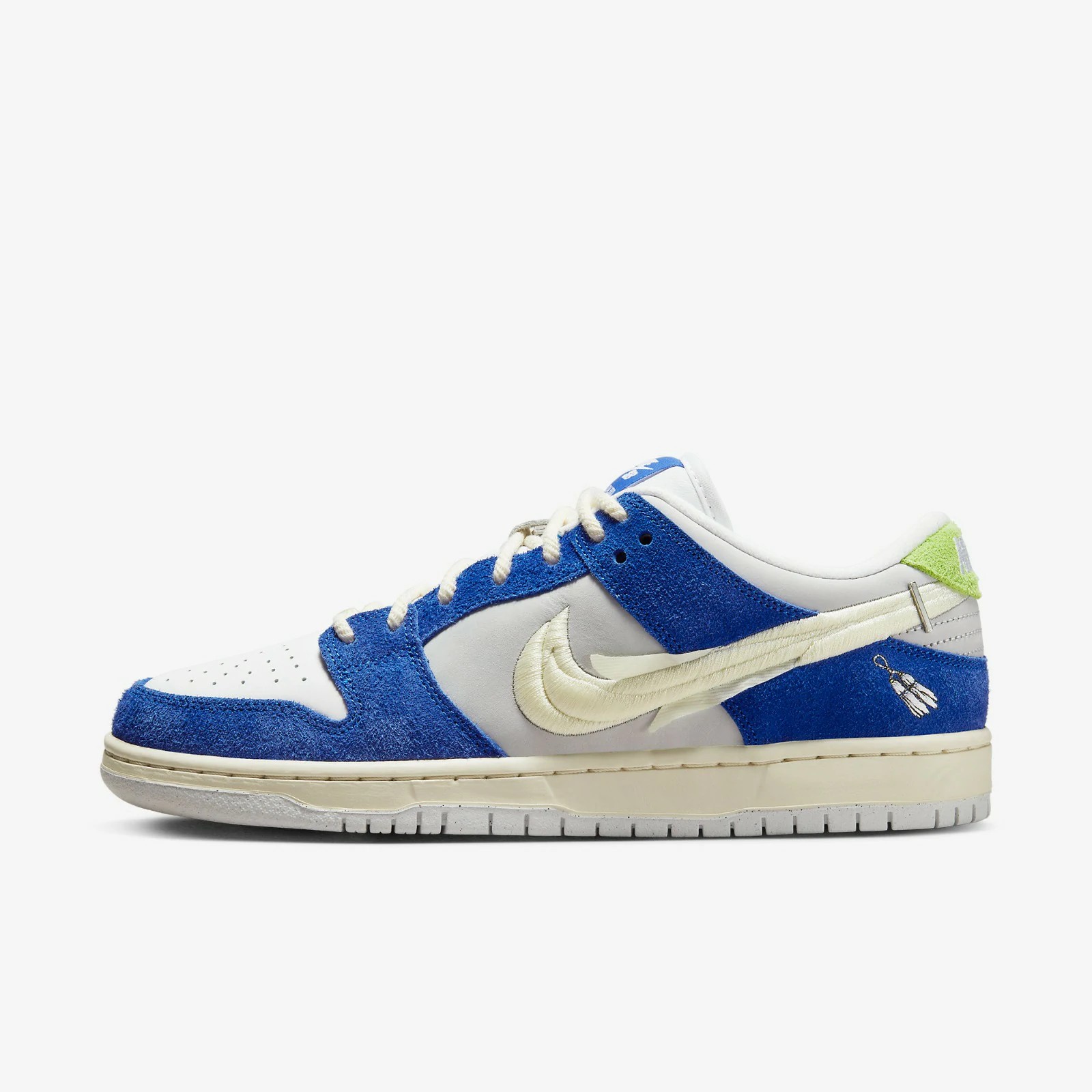 Nike x Fly Streetwear SB Dunk Low Gardenia