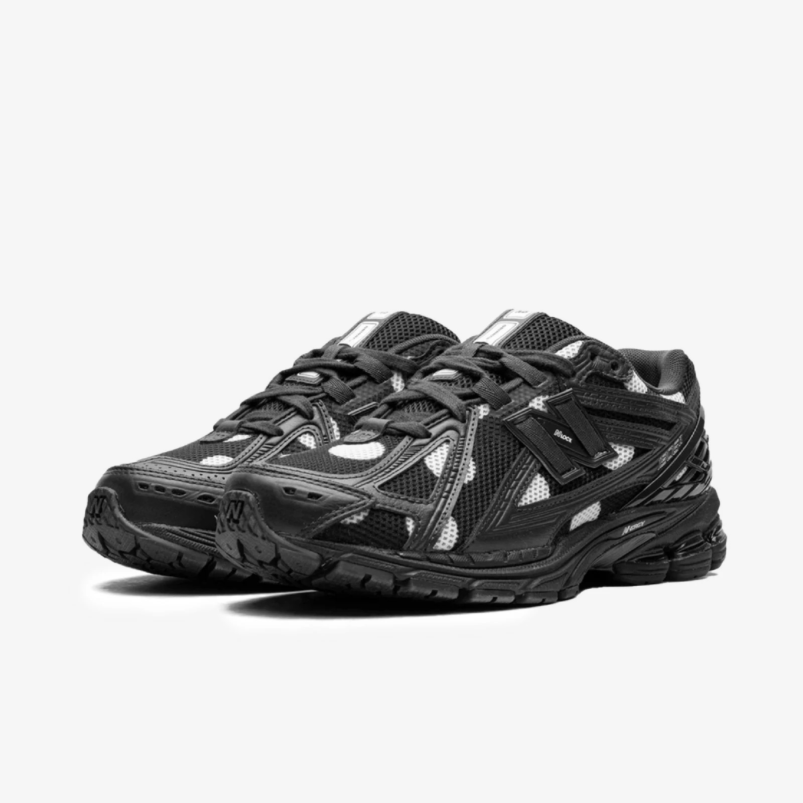 New Balance 1906R Polka Dot Phantom