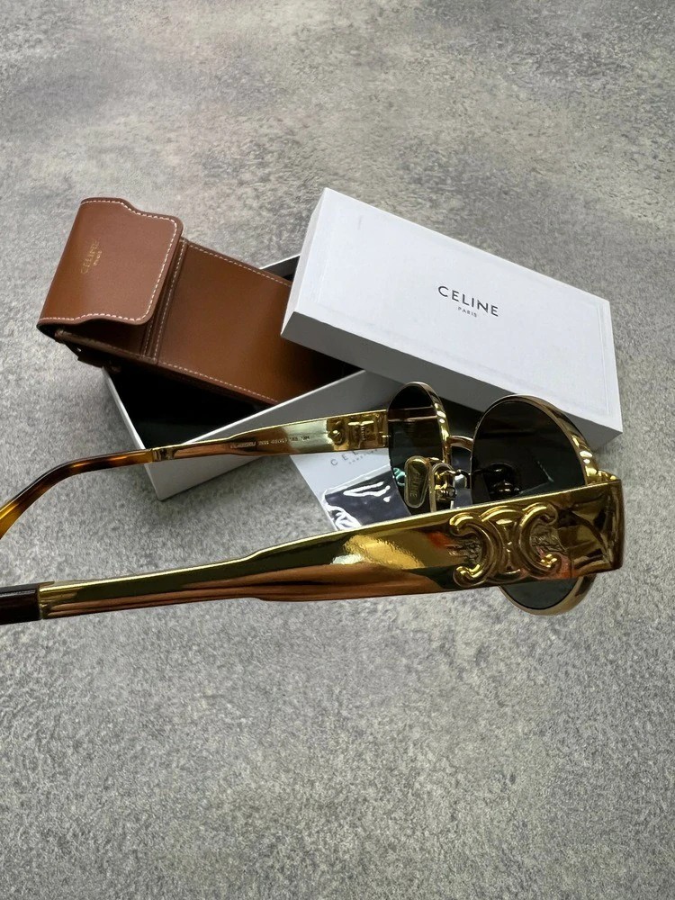 Celine Triomphe CL Oval (Çantası Hediye)