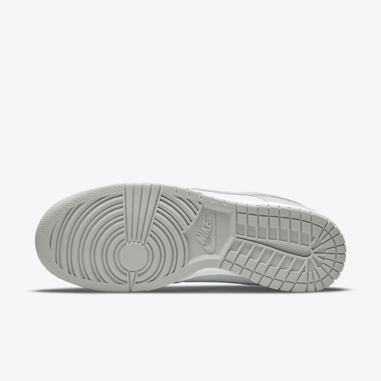 Nike Dunk Low “Grey Fog”