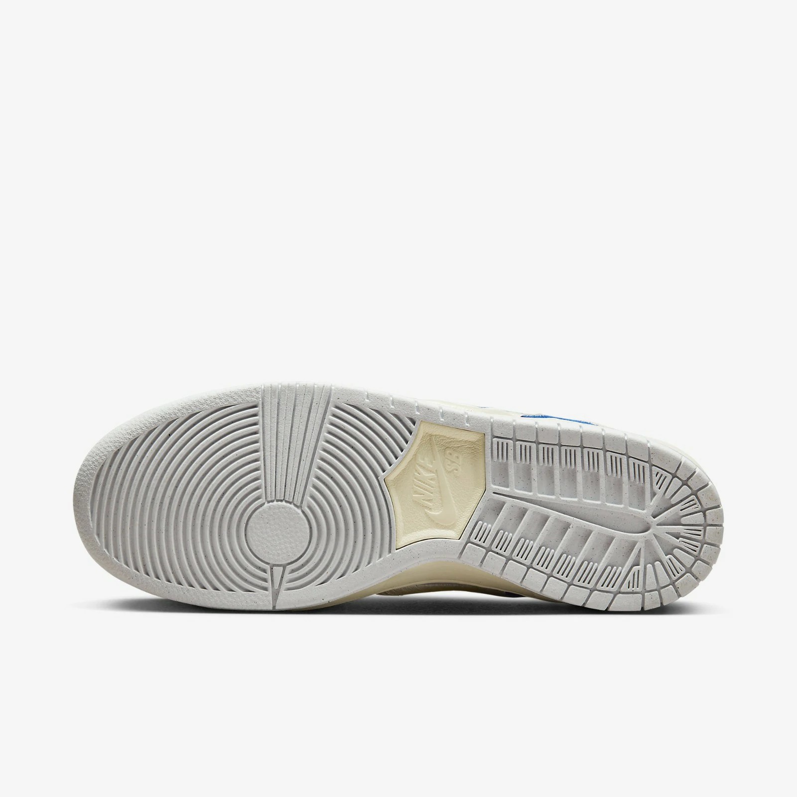 Nike x Fly Streetwear SB Dunk Low Gardenia