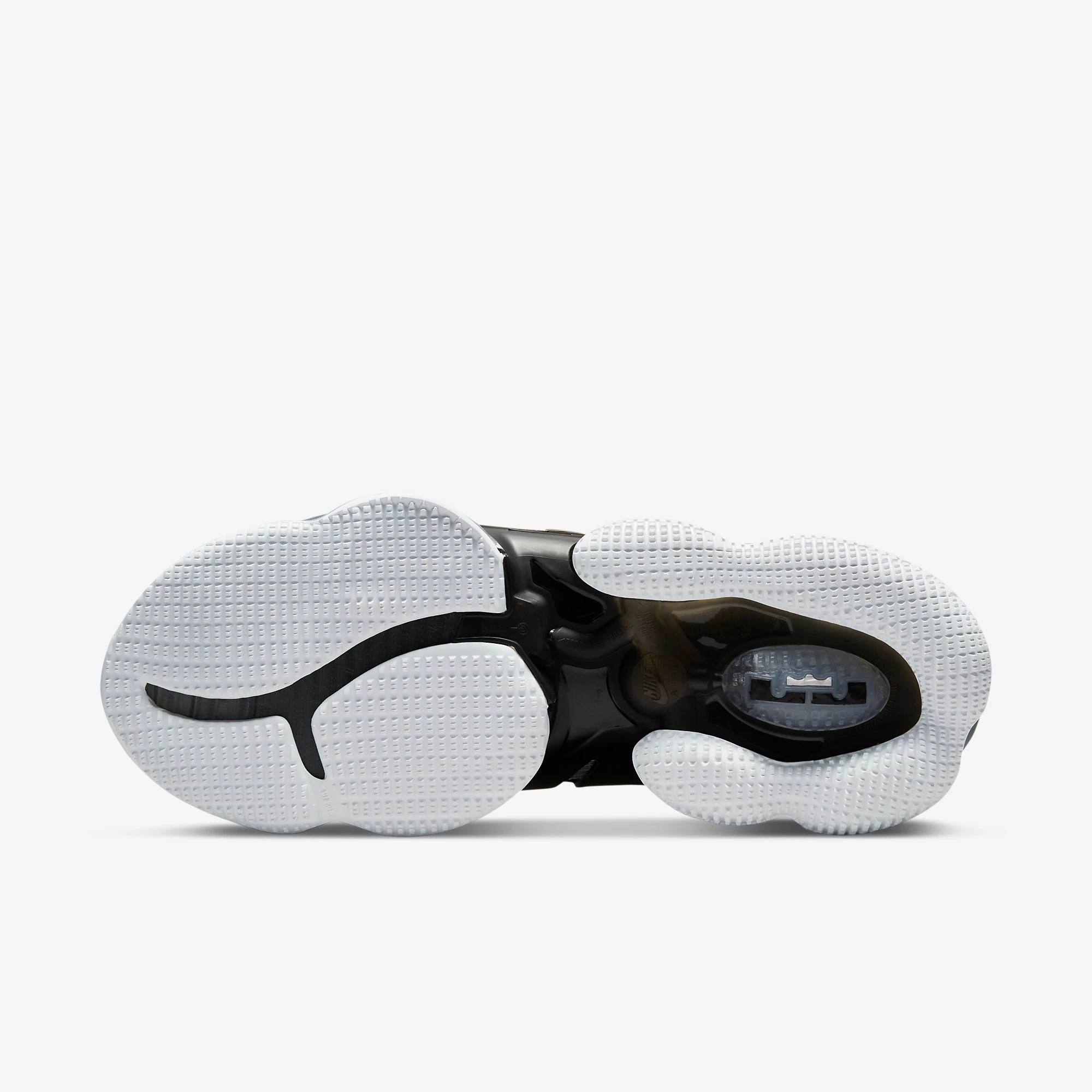 Nike LeBron 19 Royalty