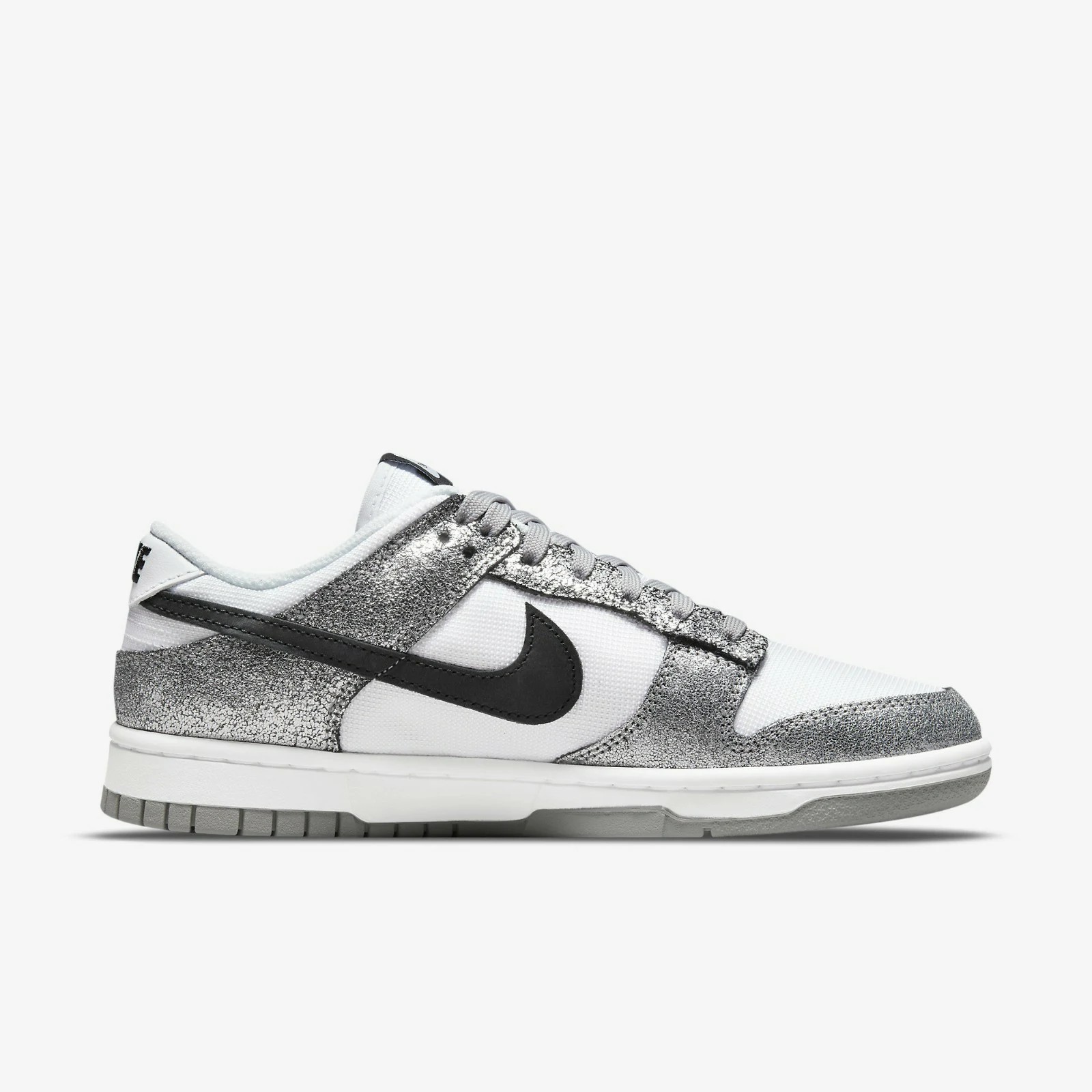 Nike Dunk Low Golden Gals