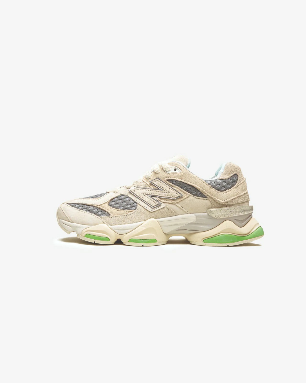 New Balance 9060  Bricks and Wood