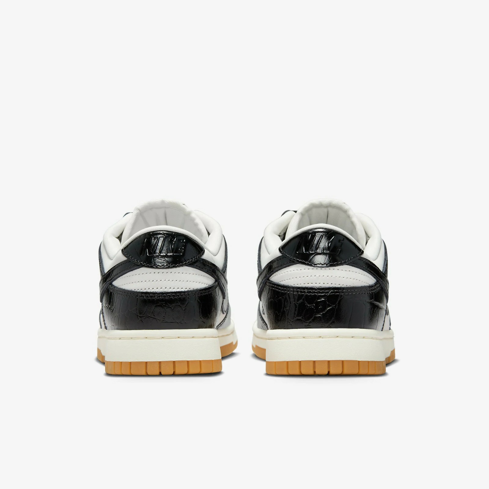 Nike Dunk Low LX 'Black and Phantom'