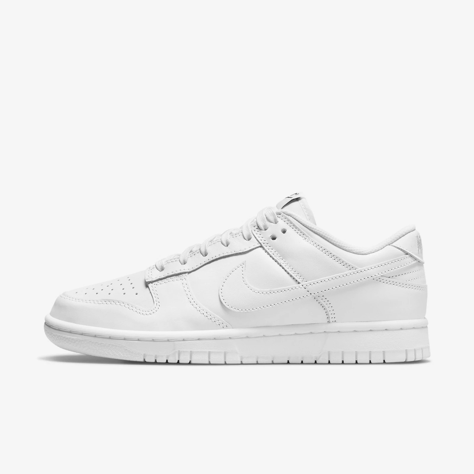 Nike Dunk Low Triple White